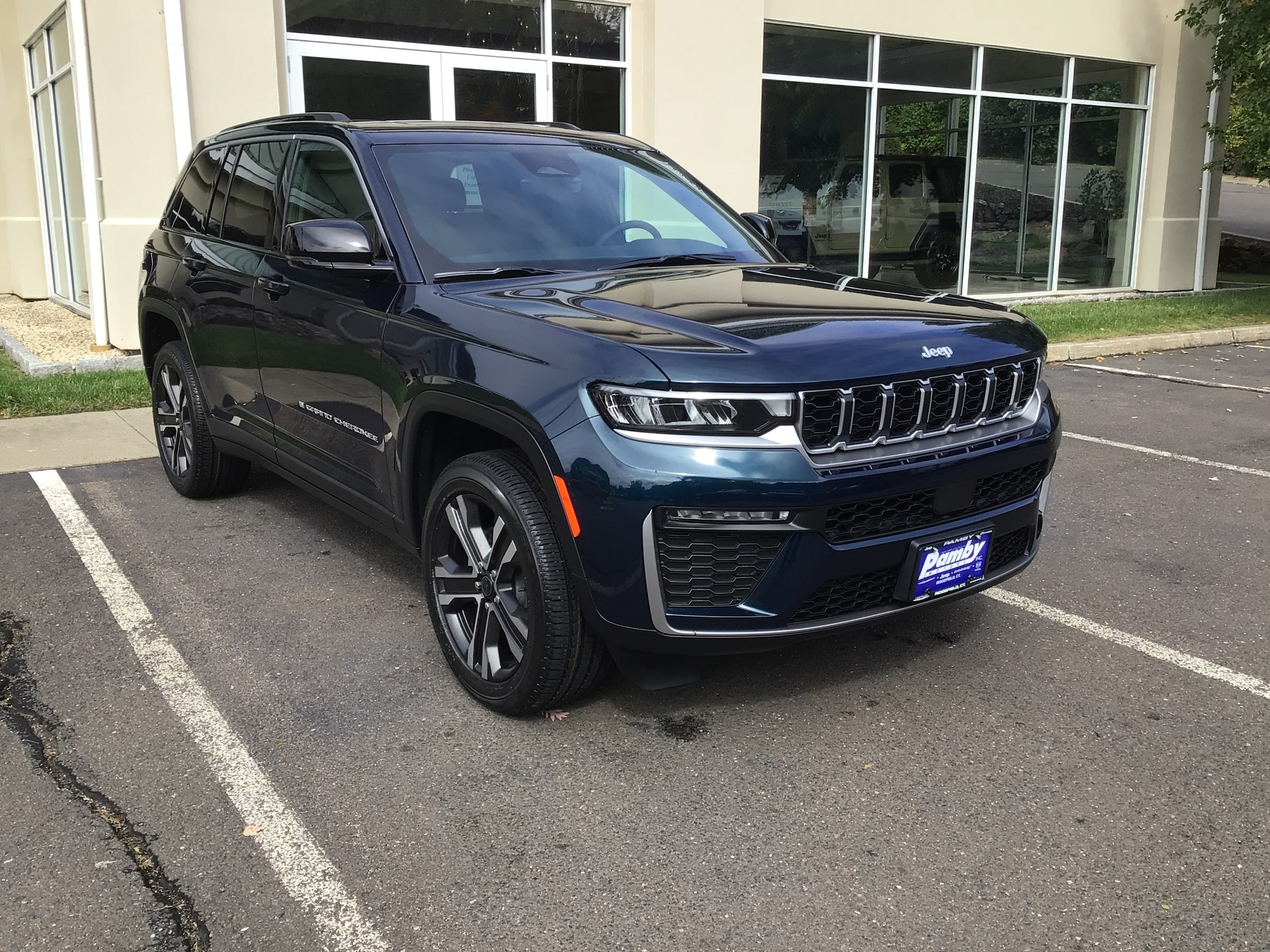 2027 Jeep Grand Cherokee