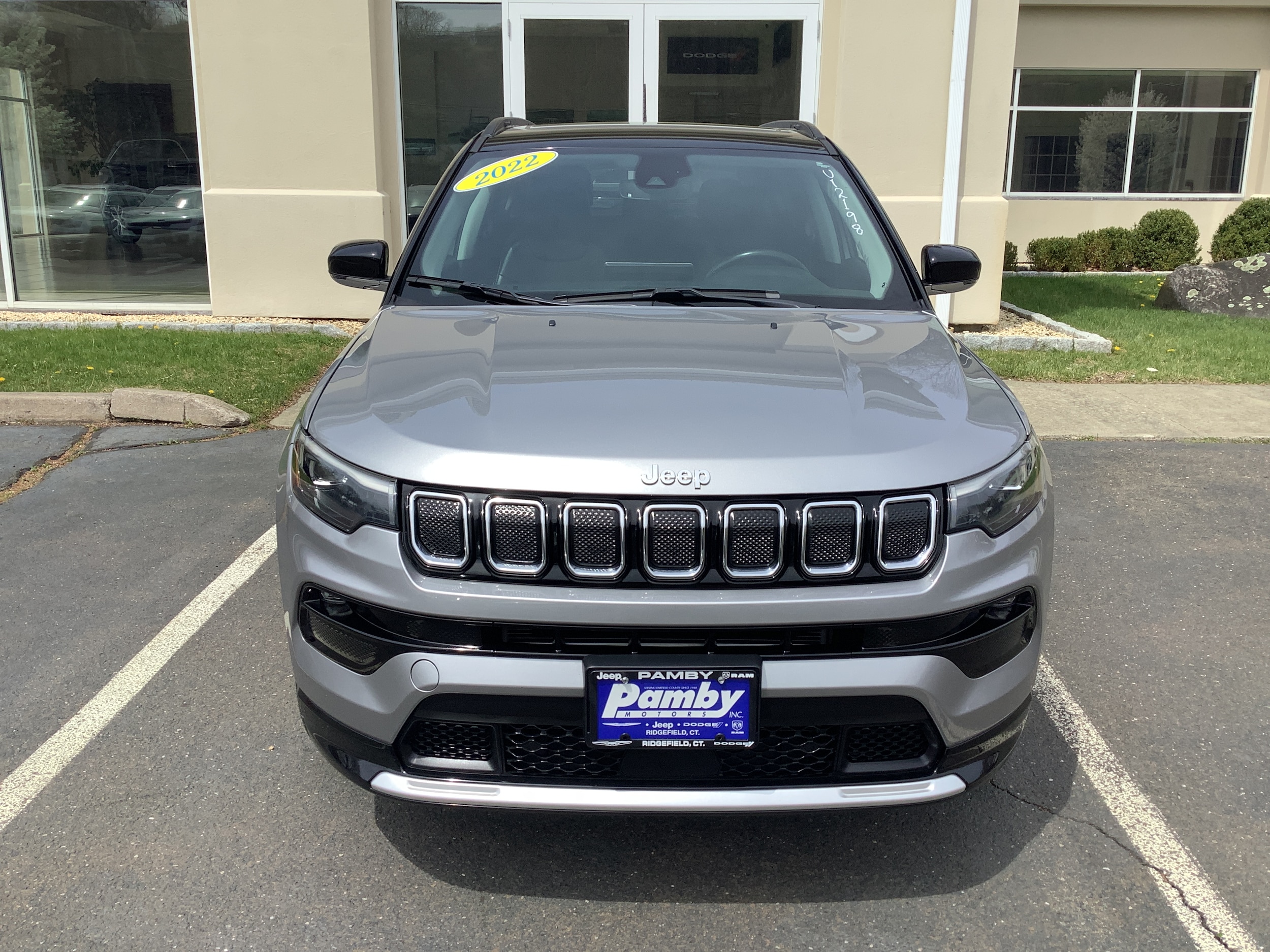 Used 2022 Jeep Compass Limited with VIN 3C4NJDCB1NT141936 for sale in Ridgefield, CT