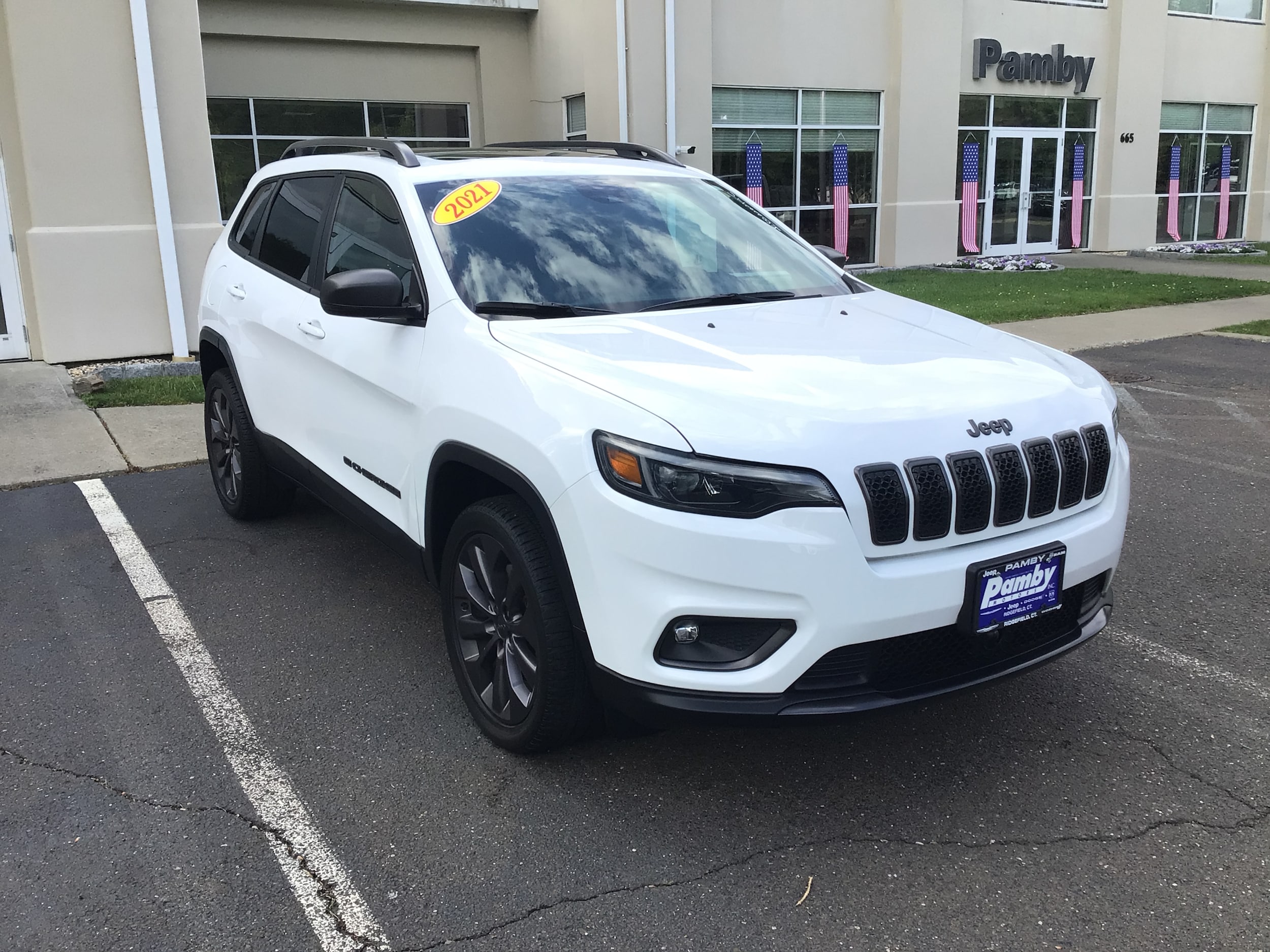 2021 Jeep Cherokee 80TH 4X4's photo