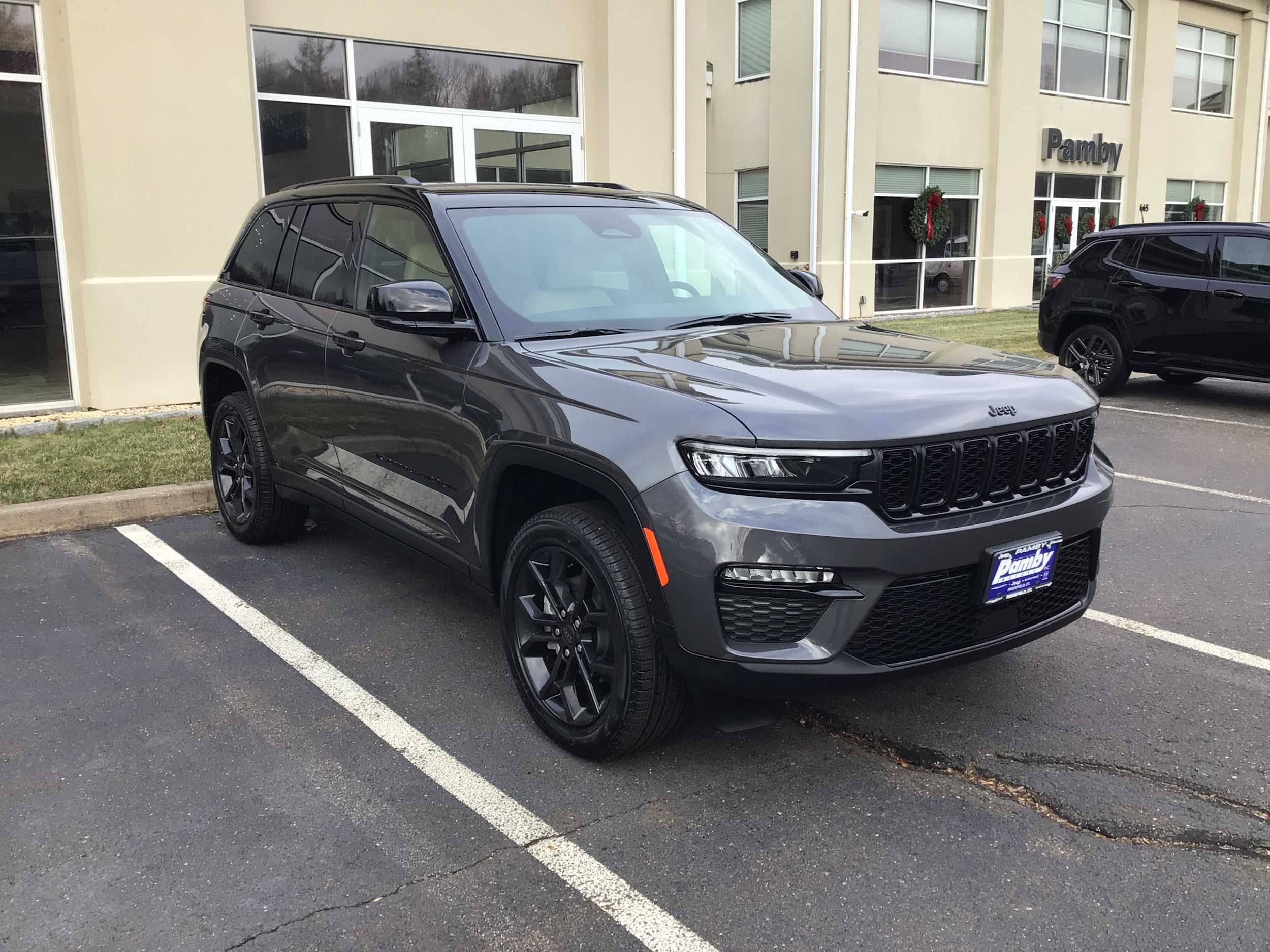 2025 Jeep Grand Cherokee Limited's photo