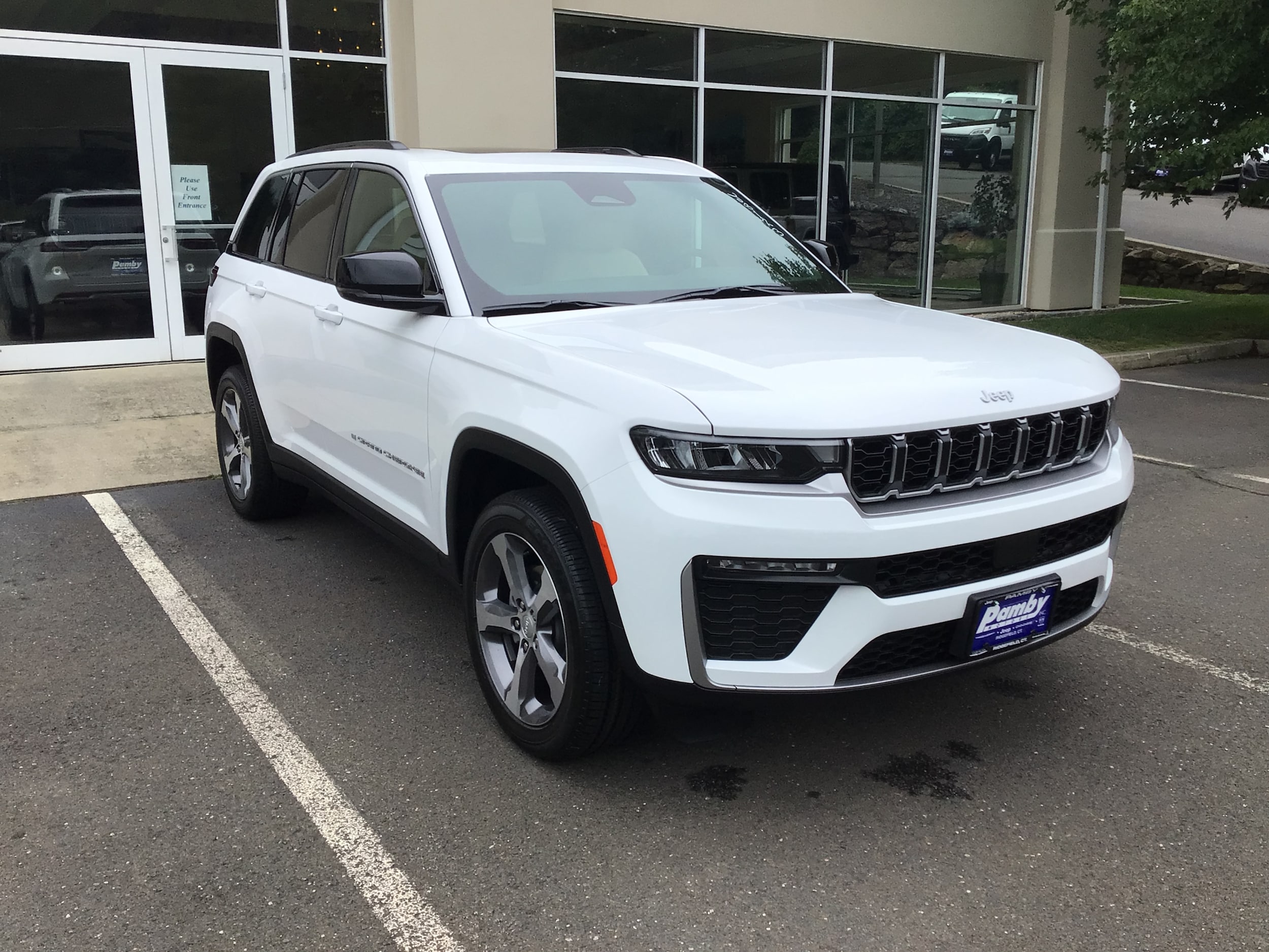 2026 Jeep Grand Cherokee