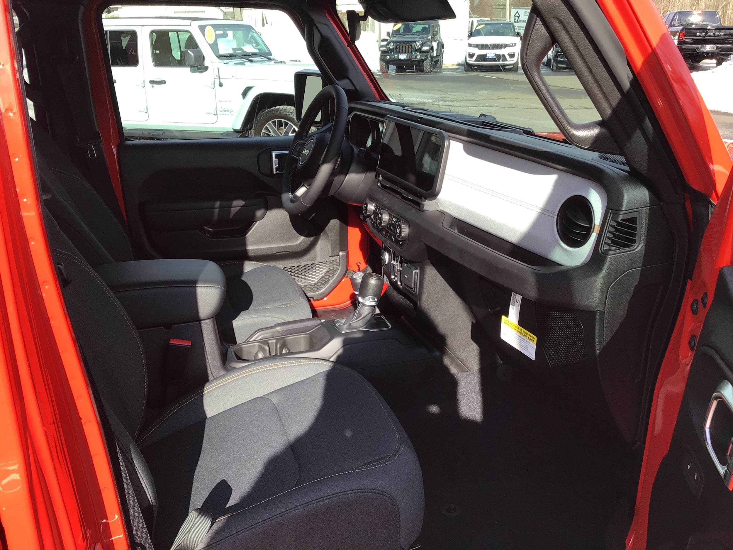 2025 Jeep Wrangler 4-Door Sport S - Photo 9