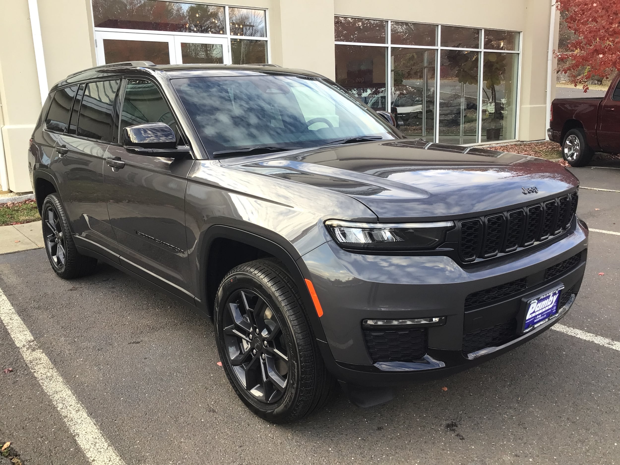 2025 Jeep Grand Cherokee L Limited's photo
