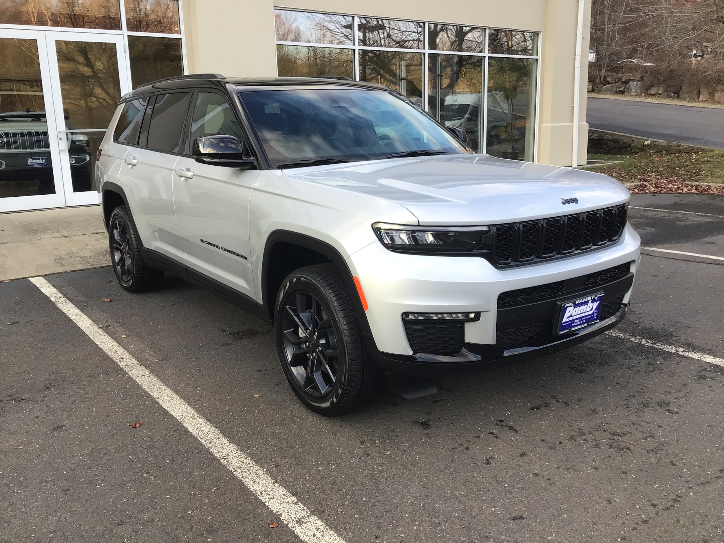 2025 Jeep Grand Cherokee L Limited's photo
