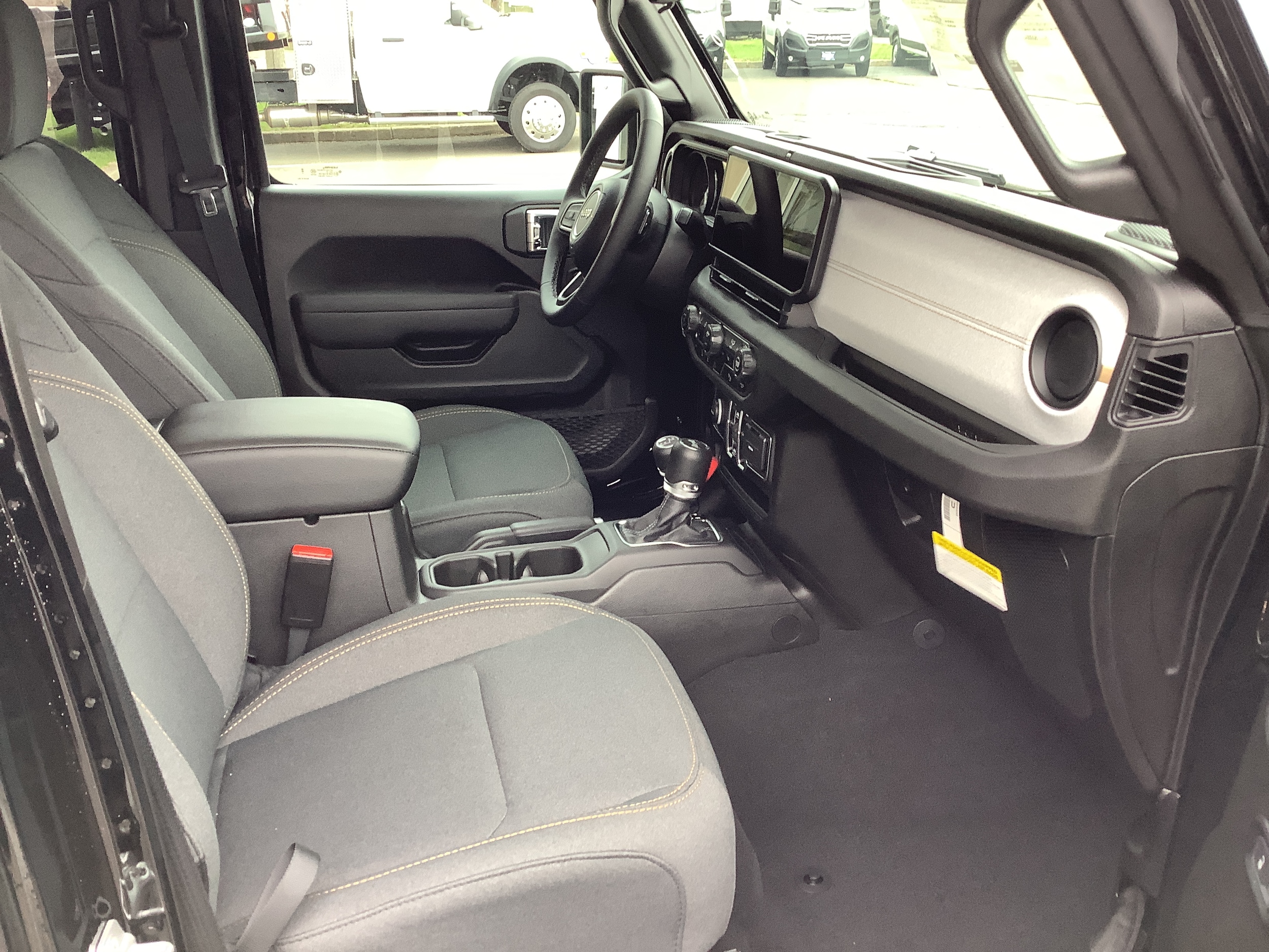 2025 Jeep Wrangler 4-Door Sport S - Photo 9