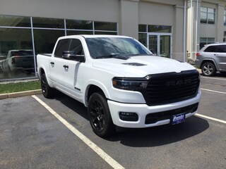 2026 Ram 1500 LARAMIE CREW CAB 4X4 5'7 BOX Pickup