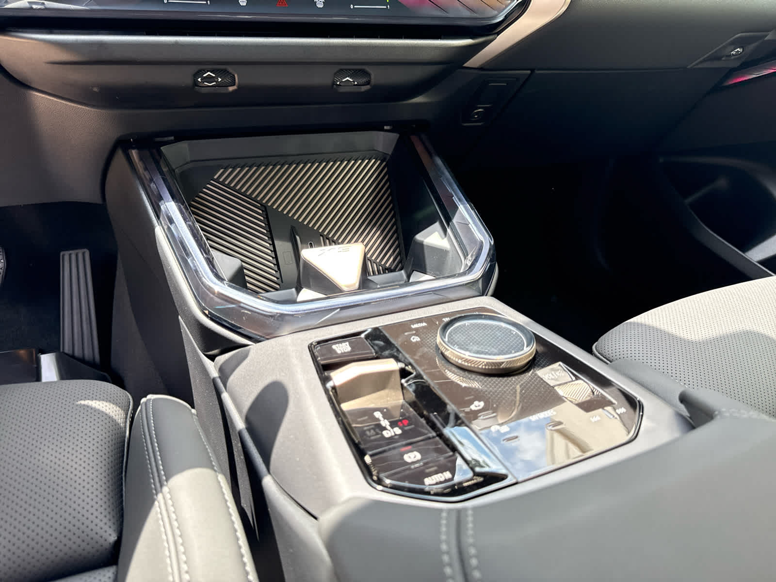 2025 BMW X3 30 - Photo 9