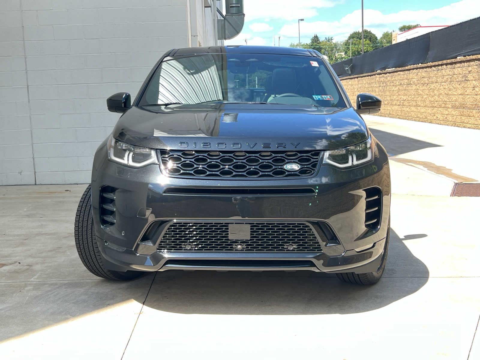 Used 2024 Land Rover Discovery Sport Dynamic SE with VIN SALCL2FX4RH352073 for sale in Monroeville, PA