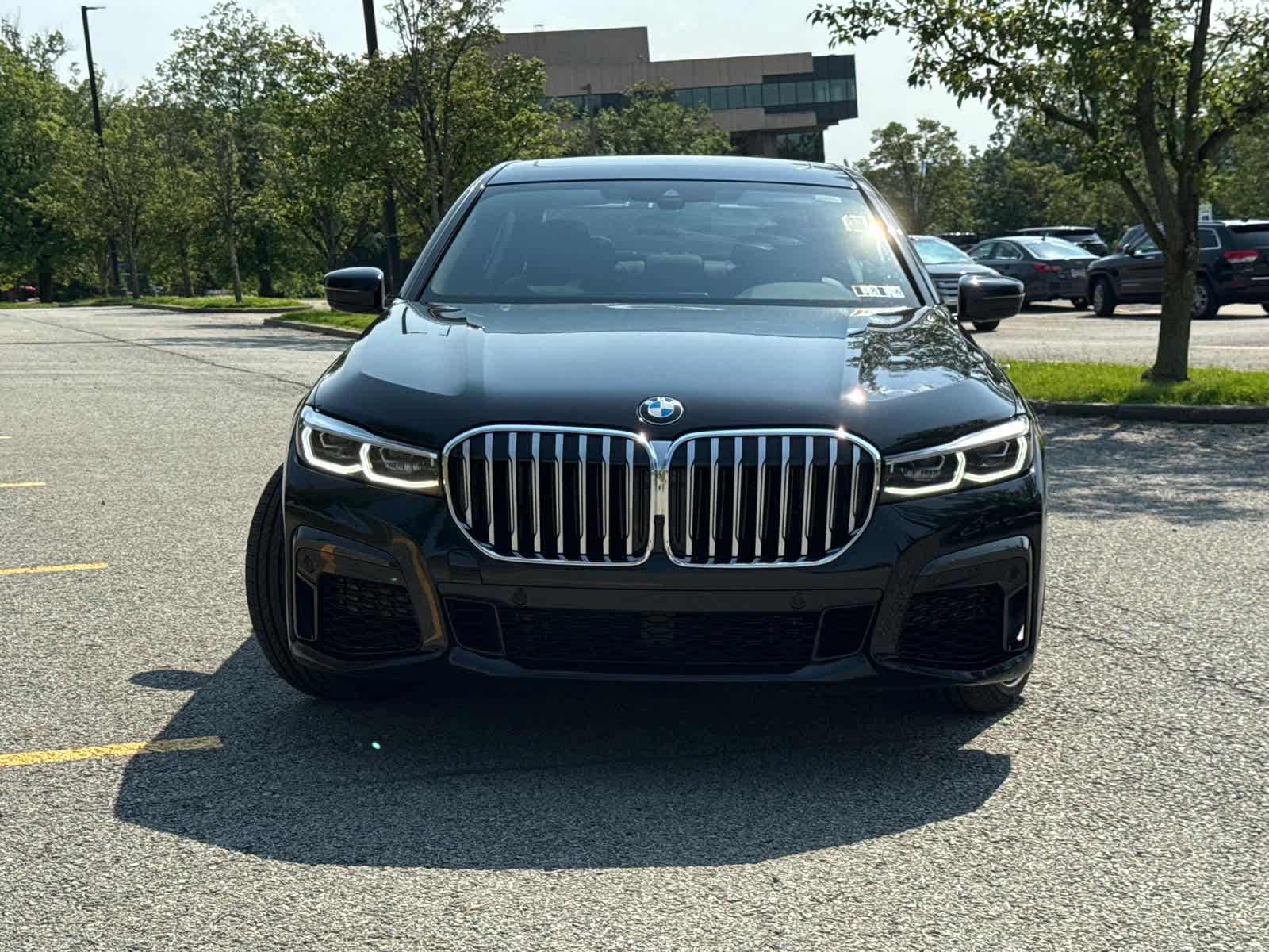 Used 2021 BMW 7 Series 740i with VIN WBA7T4C08MCF08004 for sale in Monroeville, PA