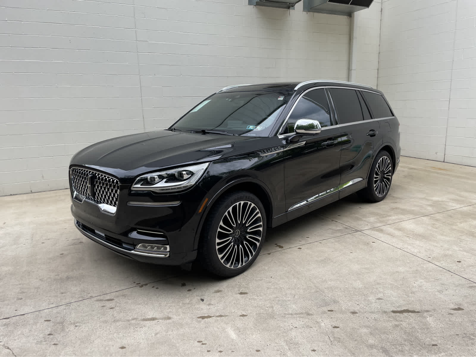 Used 2020 Lincoln Aviator Black Label with VIN 5LM5J9XC6LGL24565 for sale in Monroeville, PA