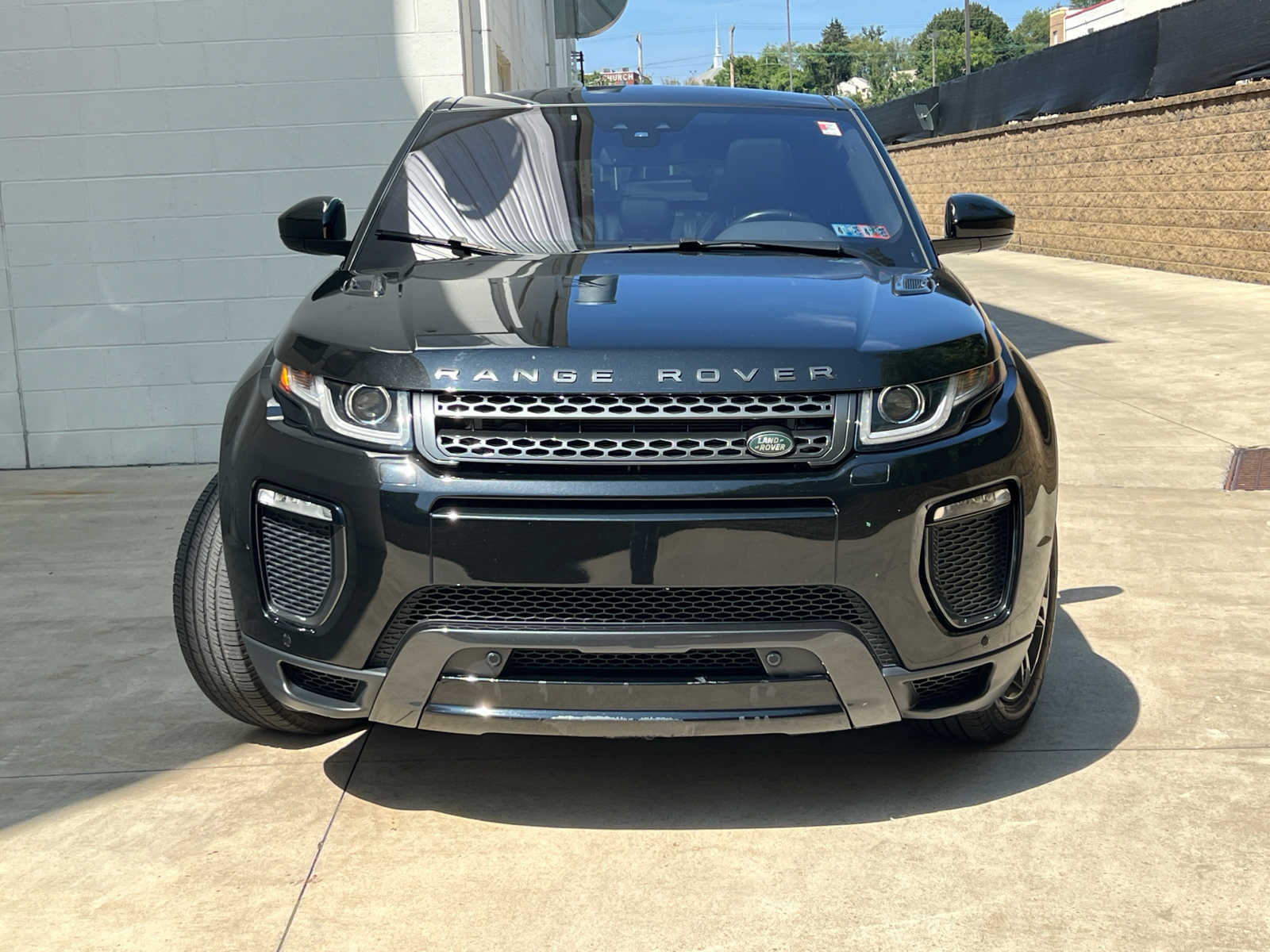 Used 2019 Land Rover Range Rover Evoque Landmark Edition with VIN SALVC2RX9KH332962 for sale in Monroeville, PA