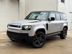 2026 Land Rover Defender 110 X-Dynamic SE SUV