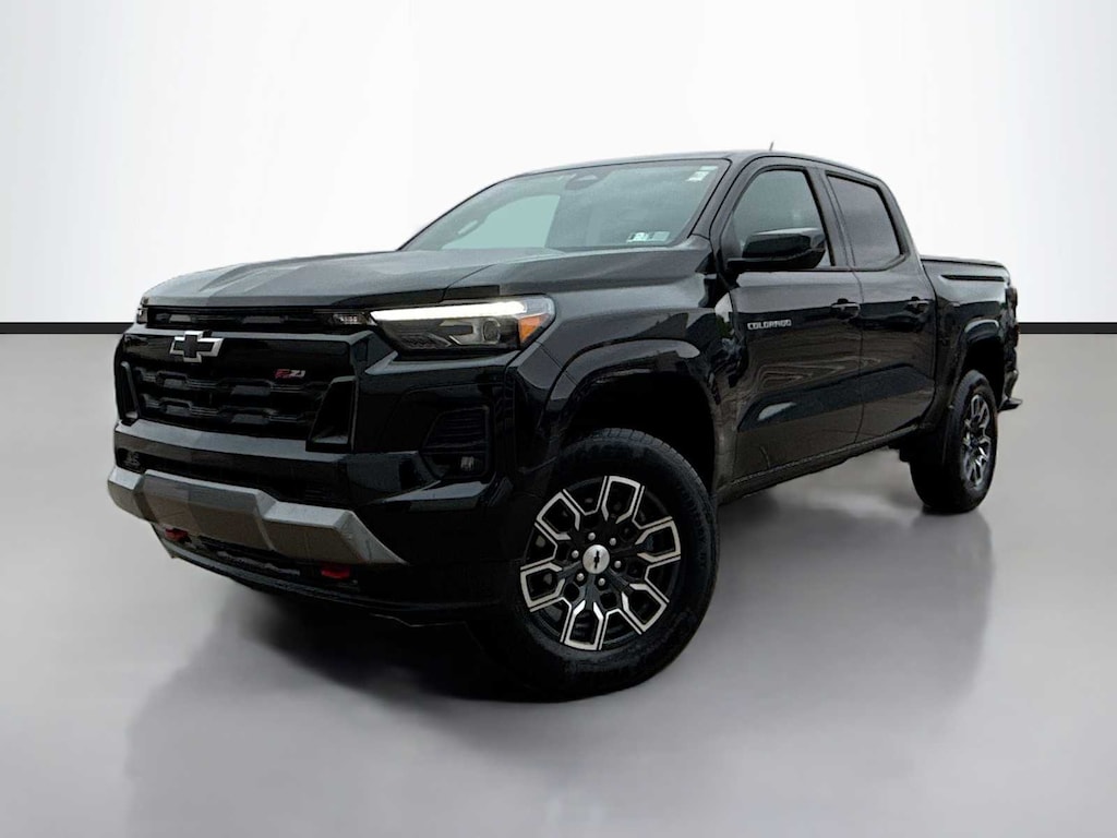 Used 2024 Chevrolet Colorado Z71 Truck Crew Cab