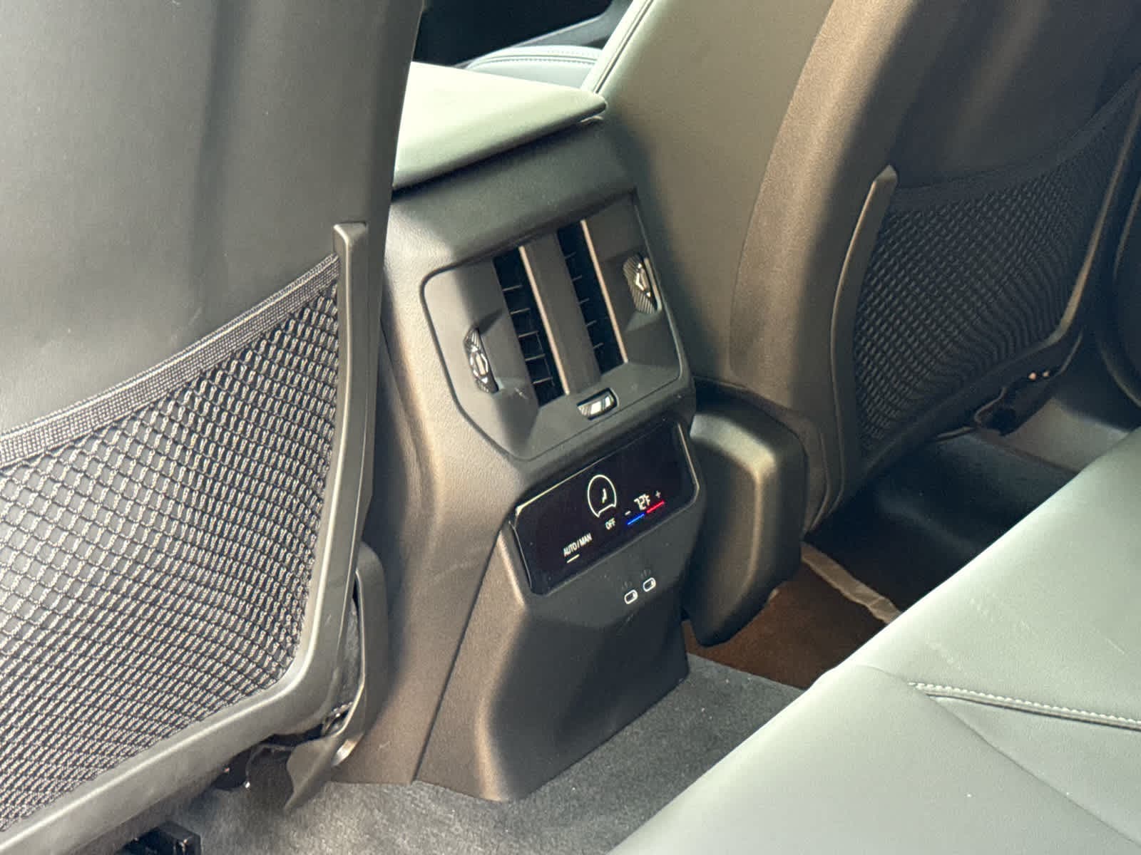 2025 BMW X3 30 - Photo 17