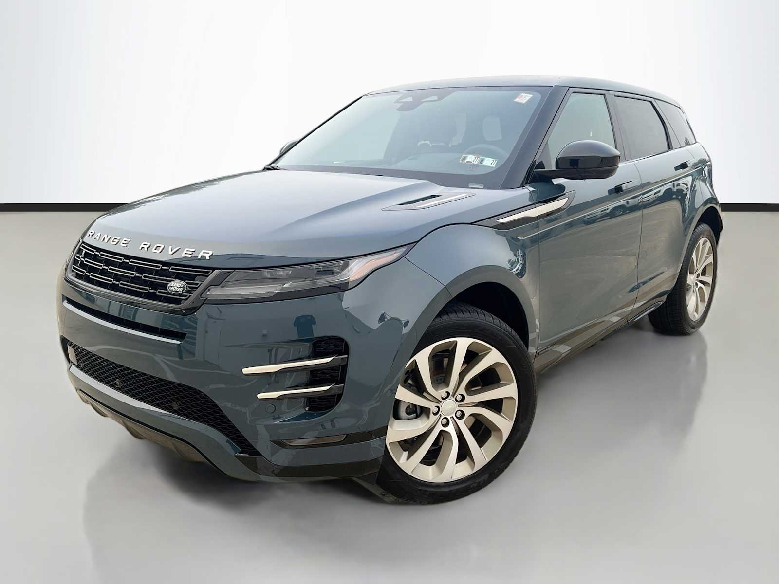 2026 Land Rover Range Rover Evoque