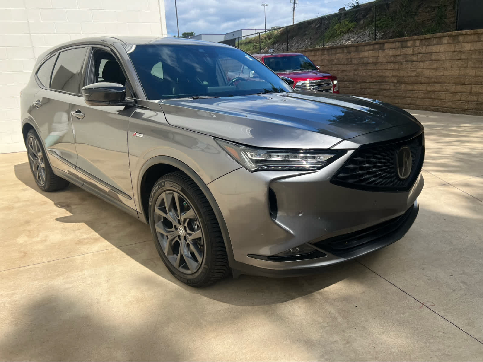 2022 Acura MDX SH-AWD A-Spec photo 3