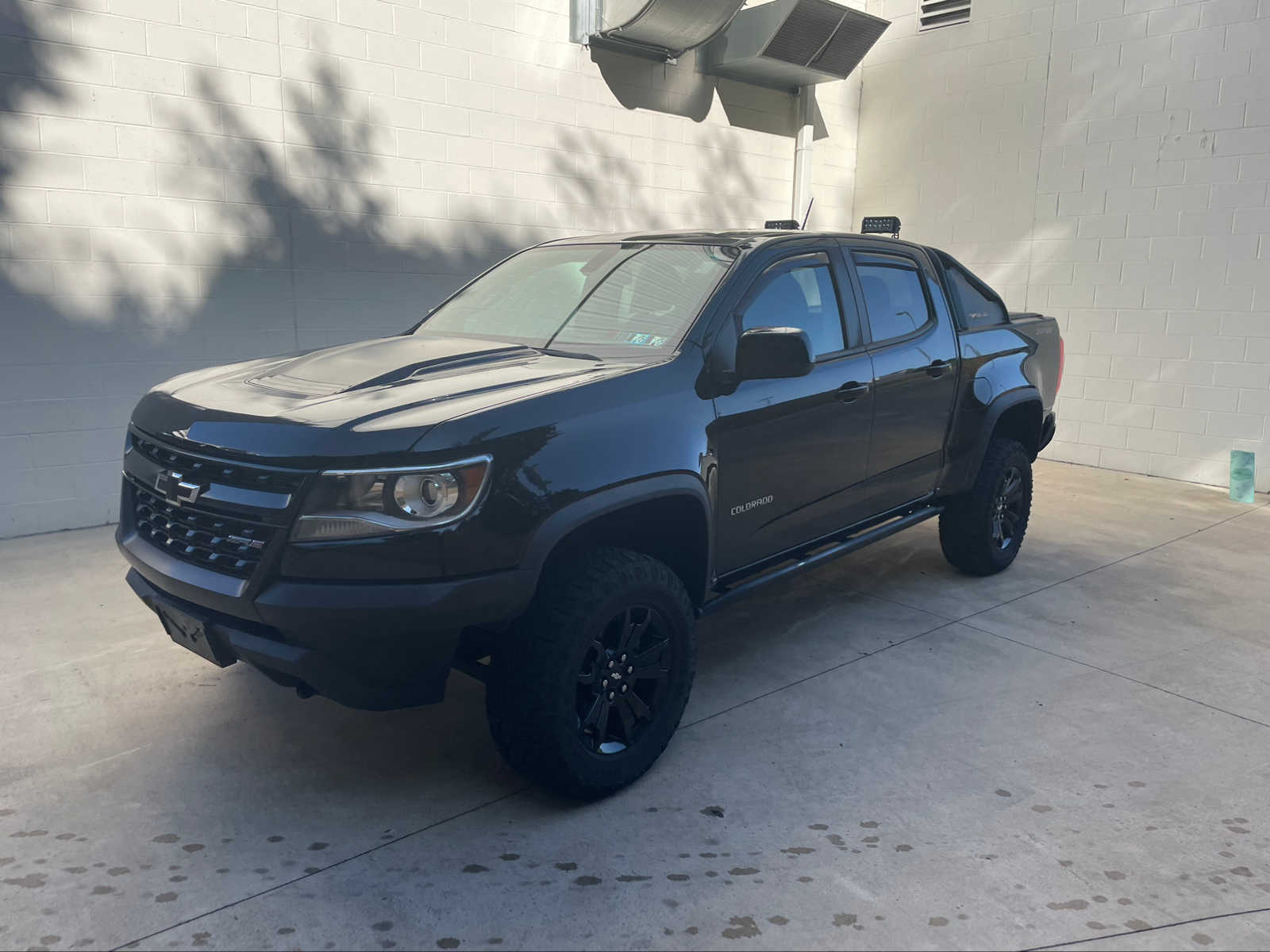 Used 2019 Chevrolet Colorado ZR2 with VIN 1GCGTEEN7K1323174 for sale in Monroeville, PA