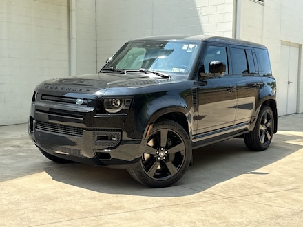 2025 Land Rover Defender 110 X-Dynamic SE SUV
