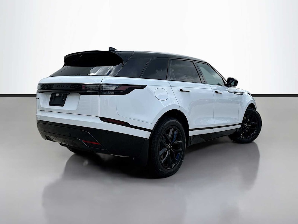 New 2026 Land Rover Range Rover Velar Dynamic SE