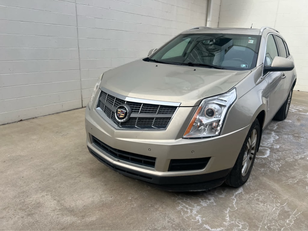 Used 2011 CADILLAC SRX Luxury Collection SUV