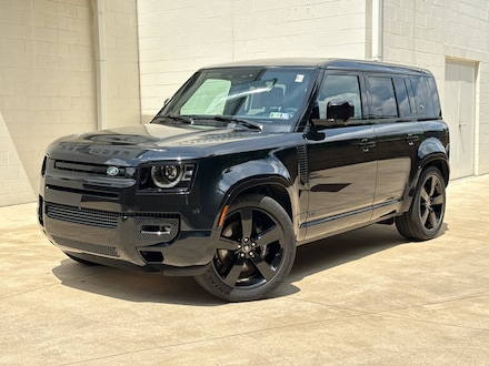2023 Land Rover Defender 110 V8 SUV