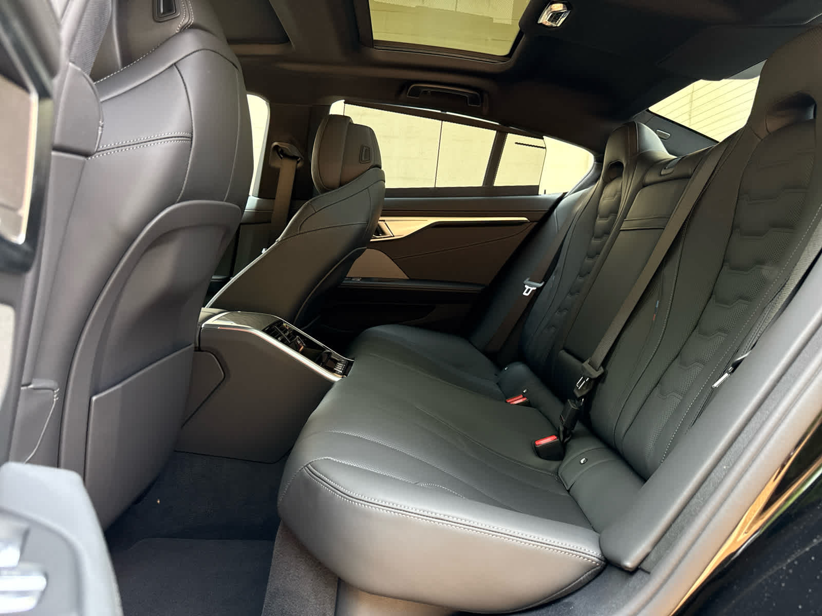 2026 BMW 8 Series 840i - Photo 16