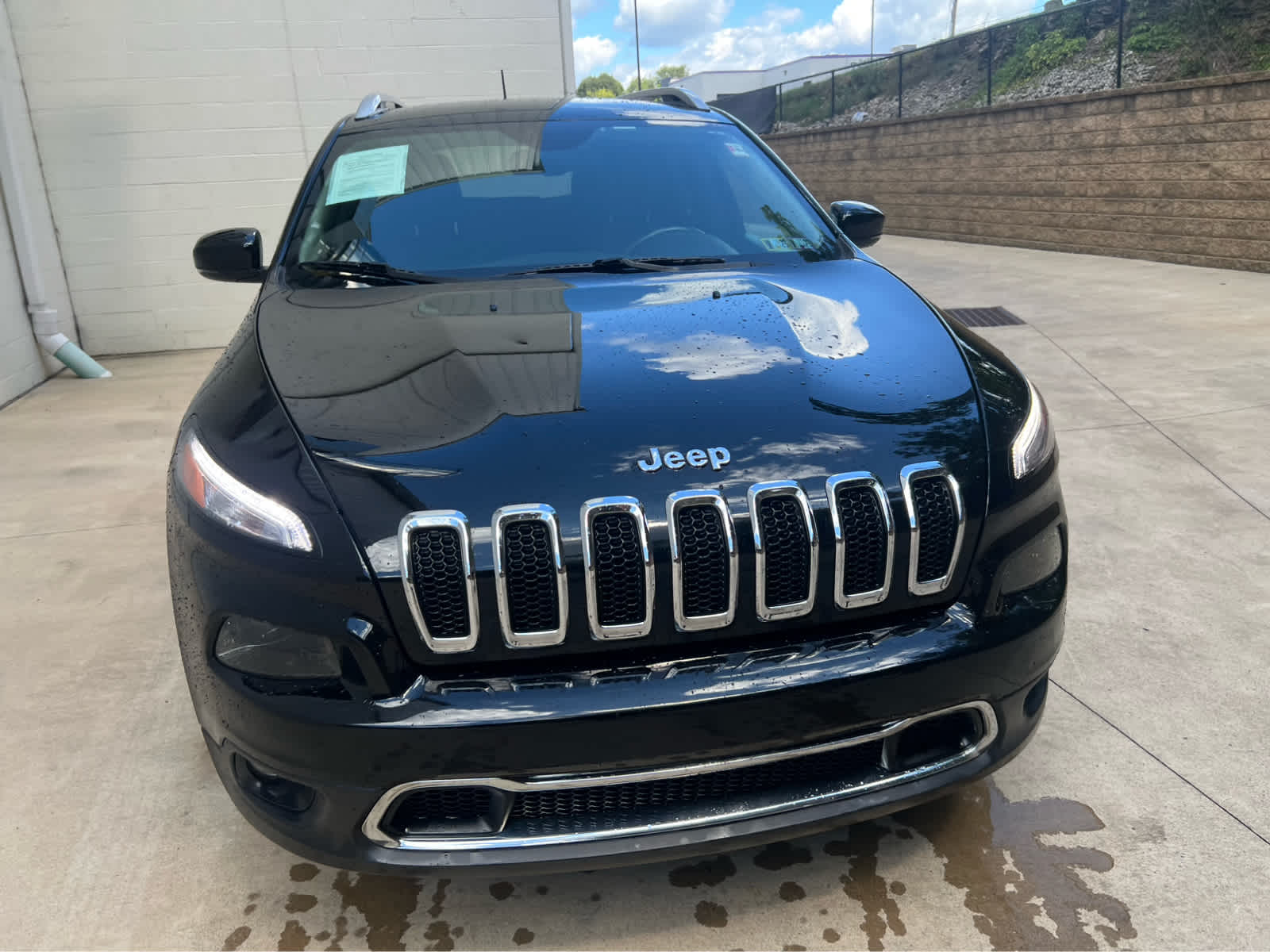 2017 Jeep Cherokee Limited photo 4