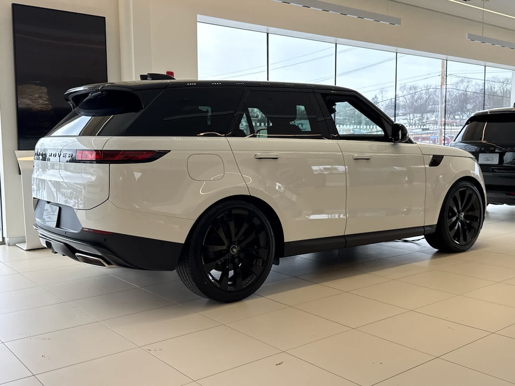 New 2025 Land Rover Range Rover Sport SE SUV