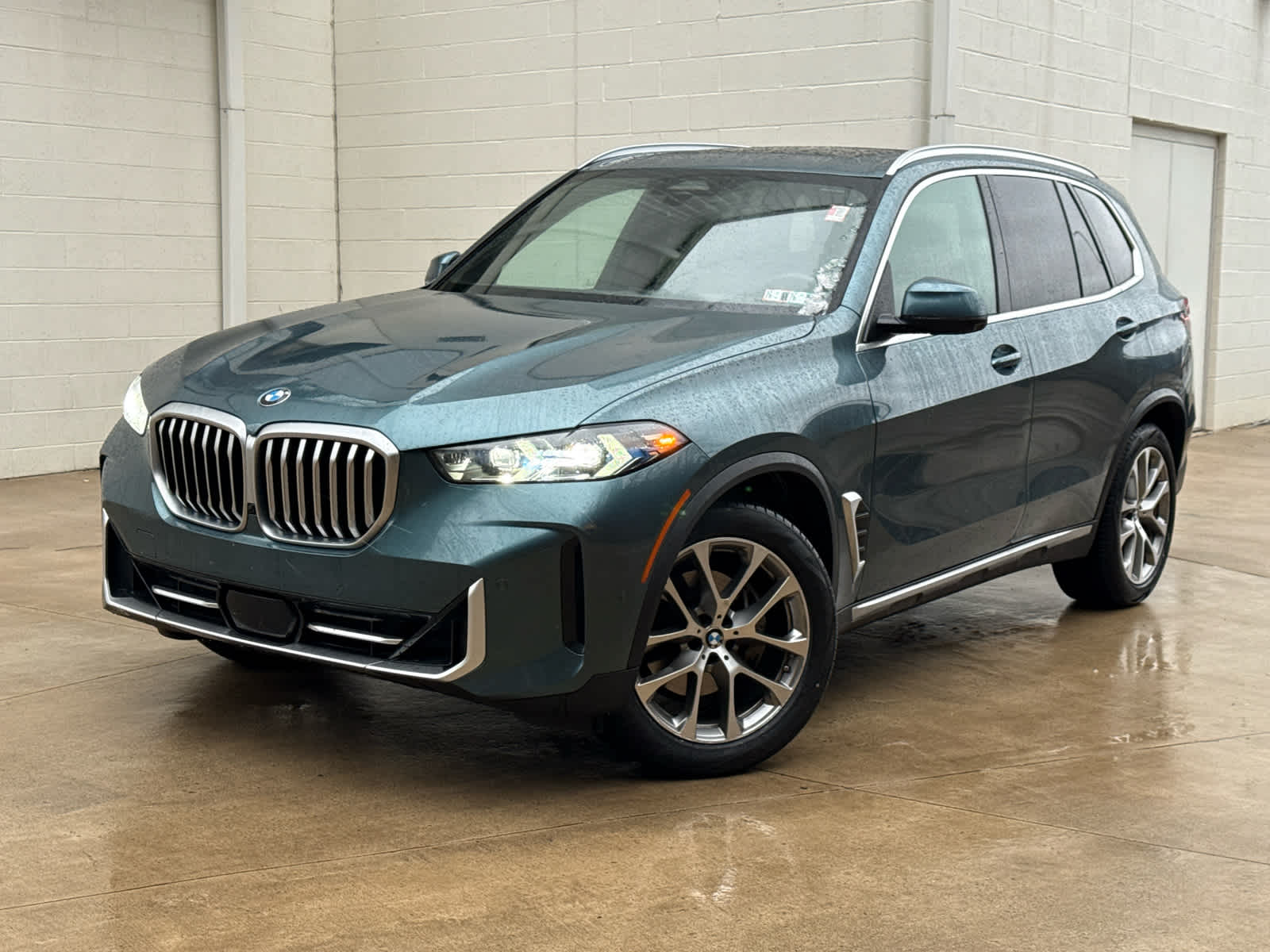 2025 BMW X5 40i's photo