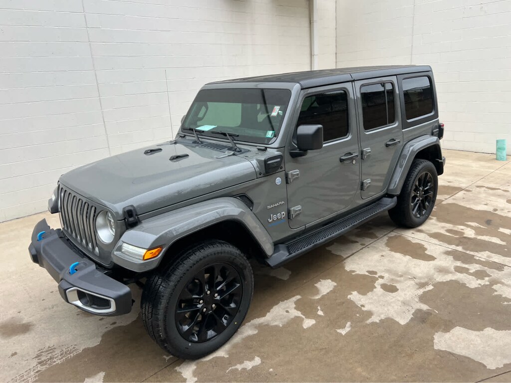 Used 2022 Jeep Wrangler Unlimited 4xe Sahara SUV