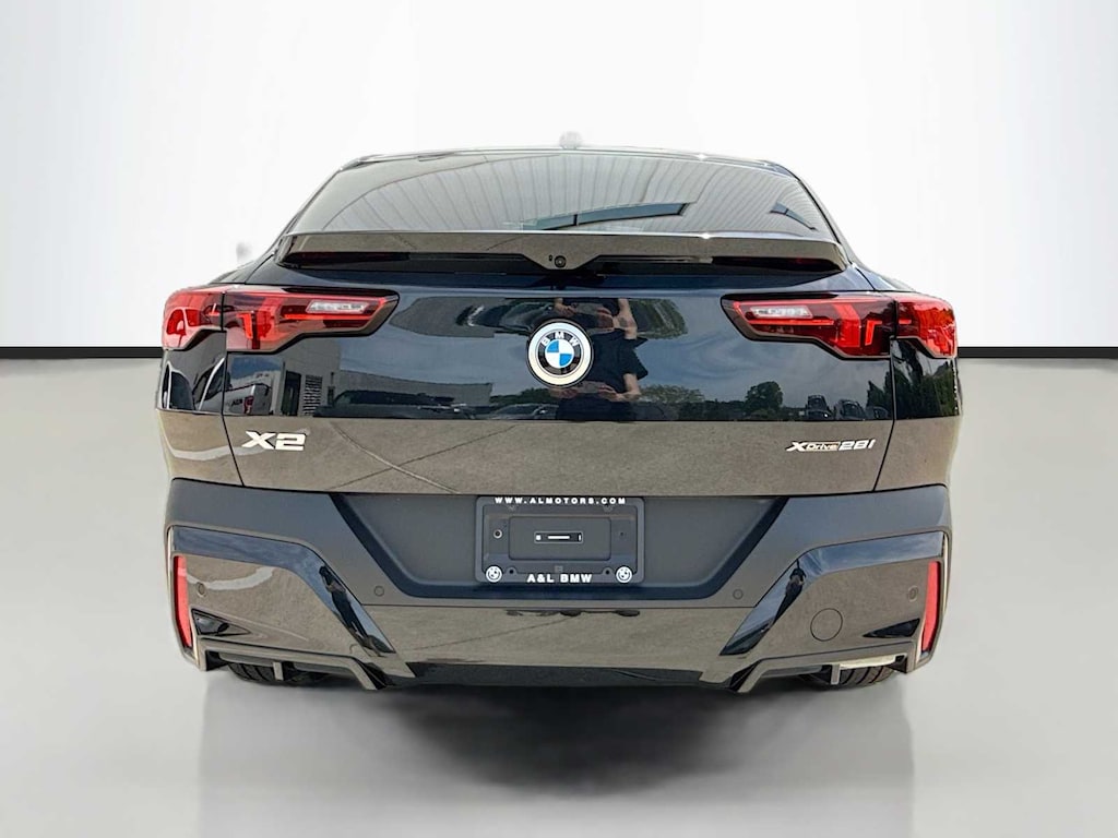 Used 2025 BMW X2 xDrive28i SUV
