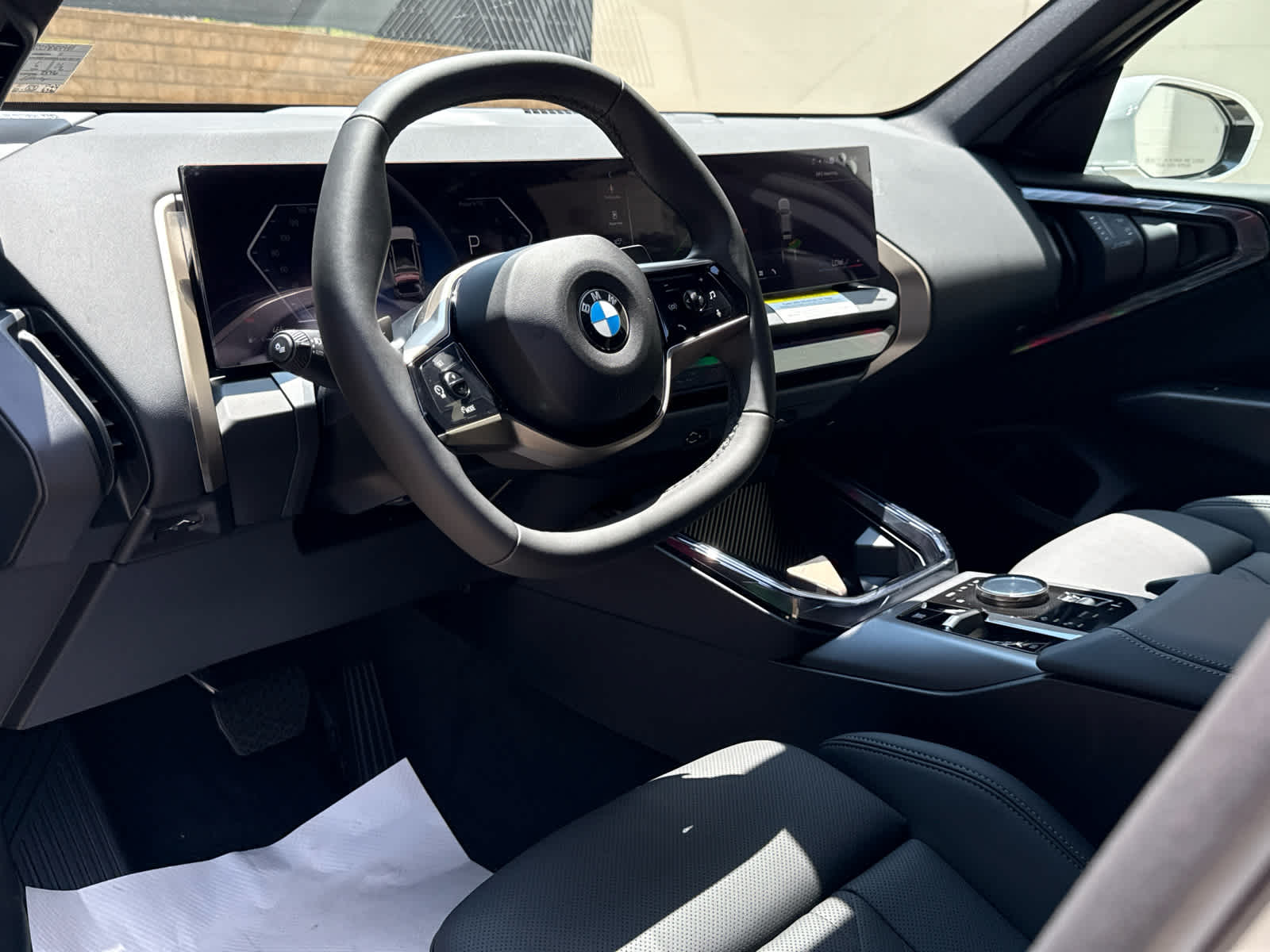 2025 BMW X3 30 - Photo 12