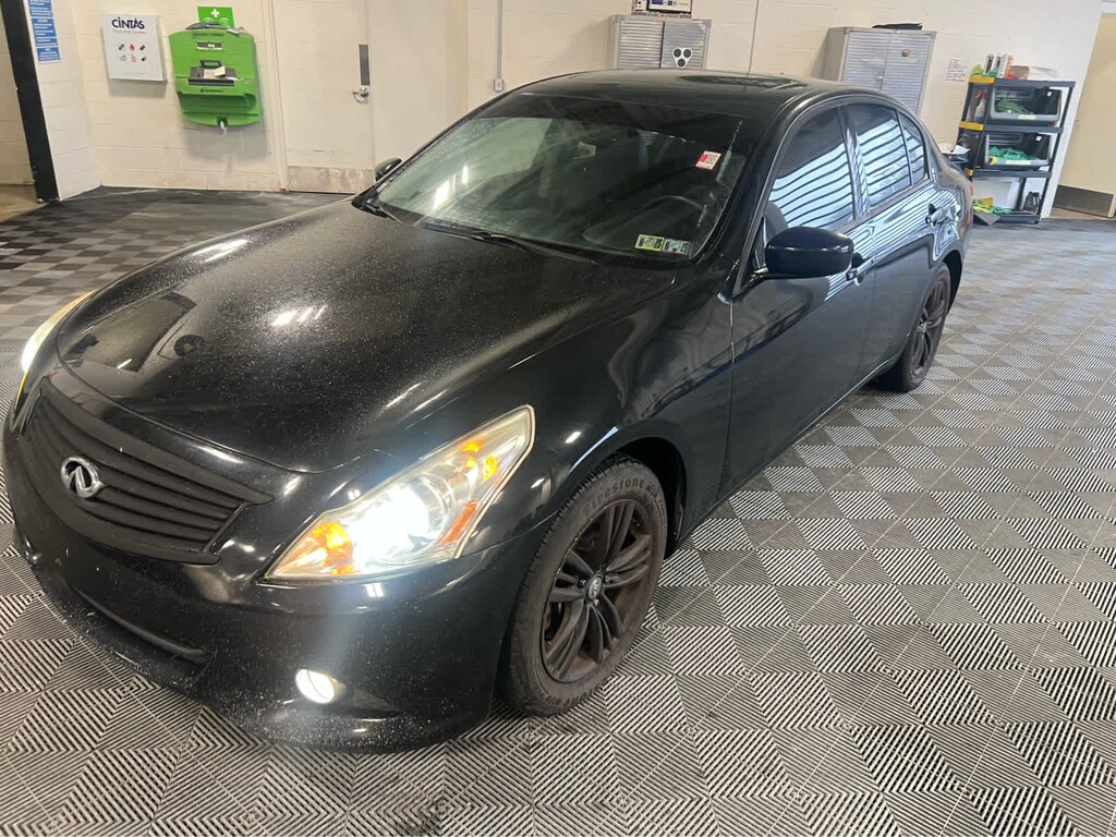 Used 2013 INFINITI G37x Base Sedan