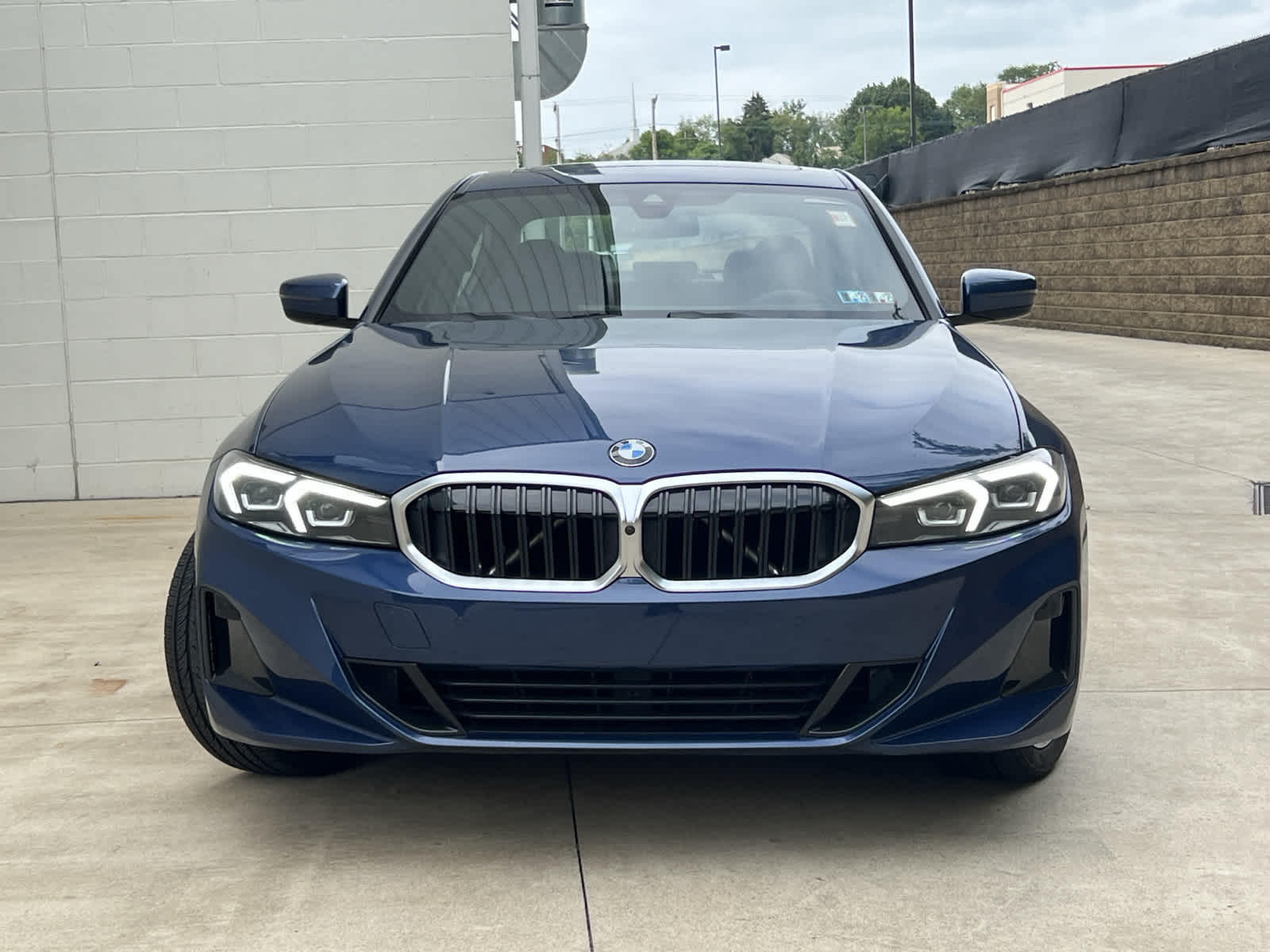 Used 2023 BMW 3 Series 330i with VIN 3MW89FF01P8D53380 for sale in Monroeville, PA