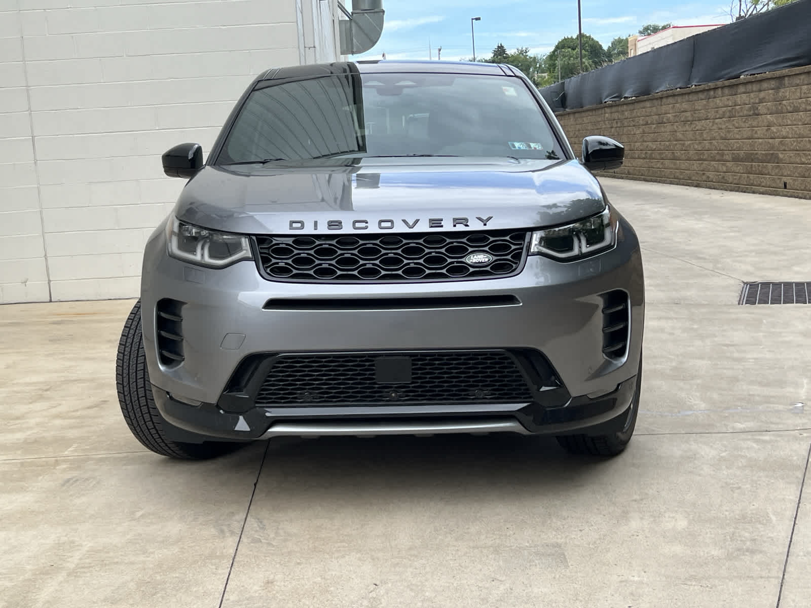 Used 2024 Land Rover Discovery Sport Dynamic SE with VIN SALCL2FX6RH351362 for sale in Monroeville, PA