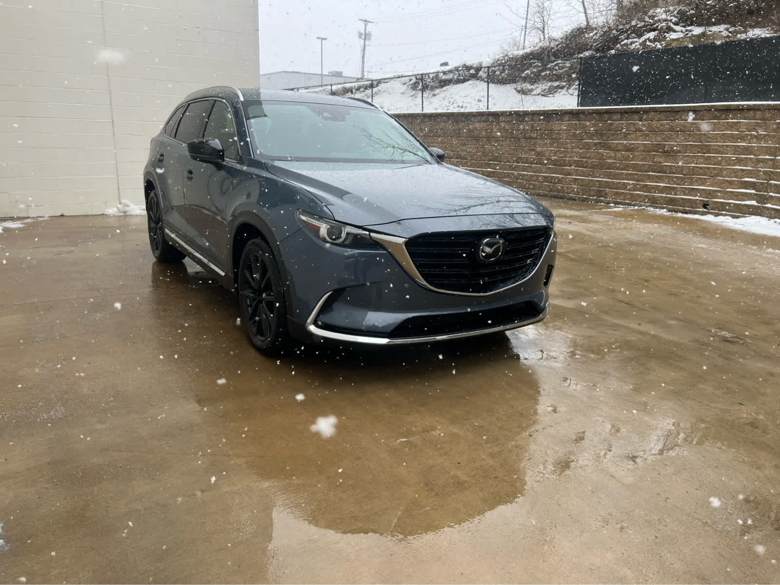 2023 Mazda CX-9 Carbon Edition's photo