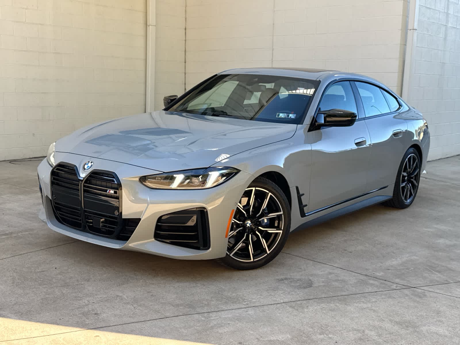 2025 BMW 4 Series M440i's photo