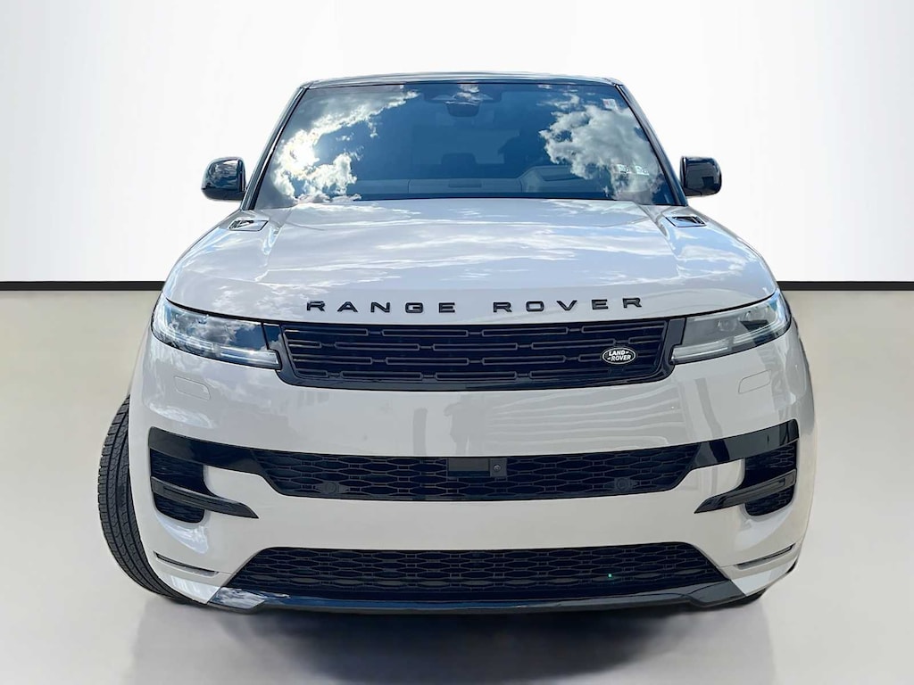 New 2026 Land Rover Range Rover Sport Dynamic SE SUV