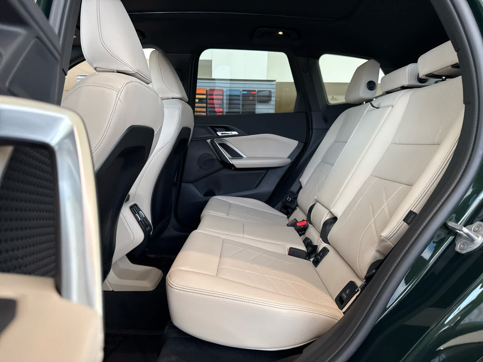 2025 BMW X1 28i - Photo 15
