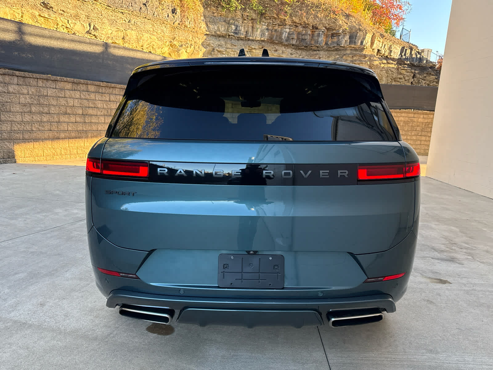 2024 Land Rover Range Rover Sport Autobiography photo 4