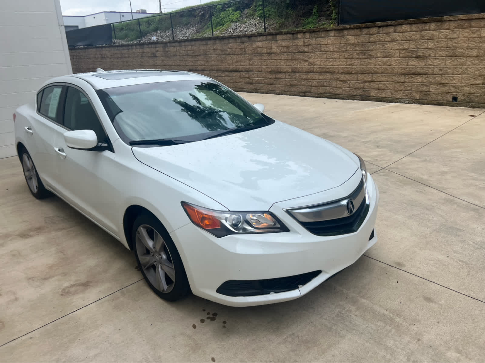 2015 Acura ILX 2.0L photo 2
