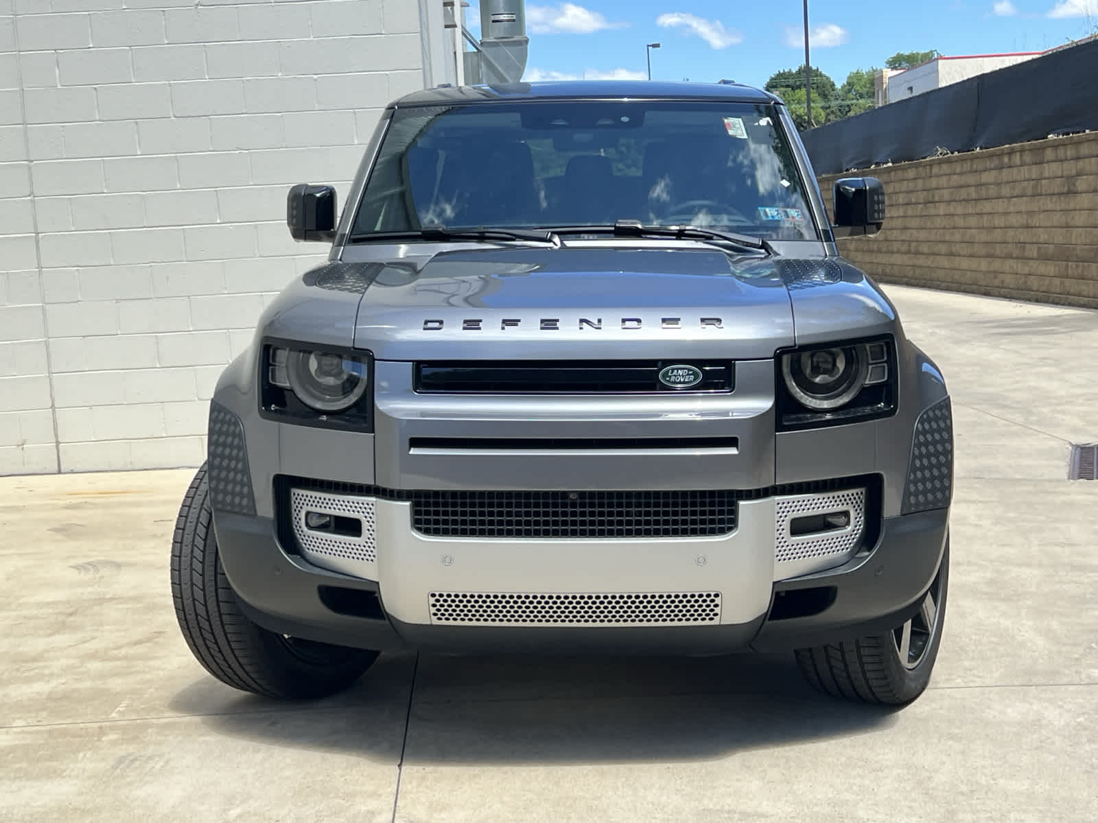 Used 2024 Land Rover Defender S with VIN SALEJ6EX5R2333719 for sale in Monroeville, PA