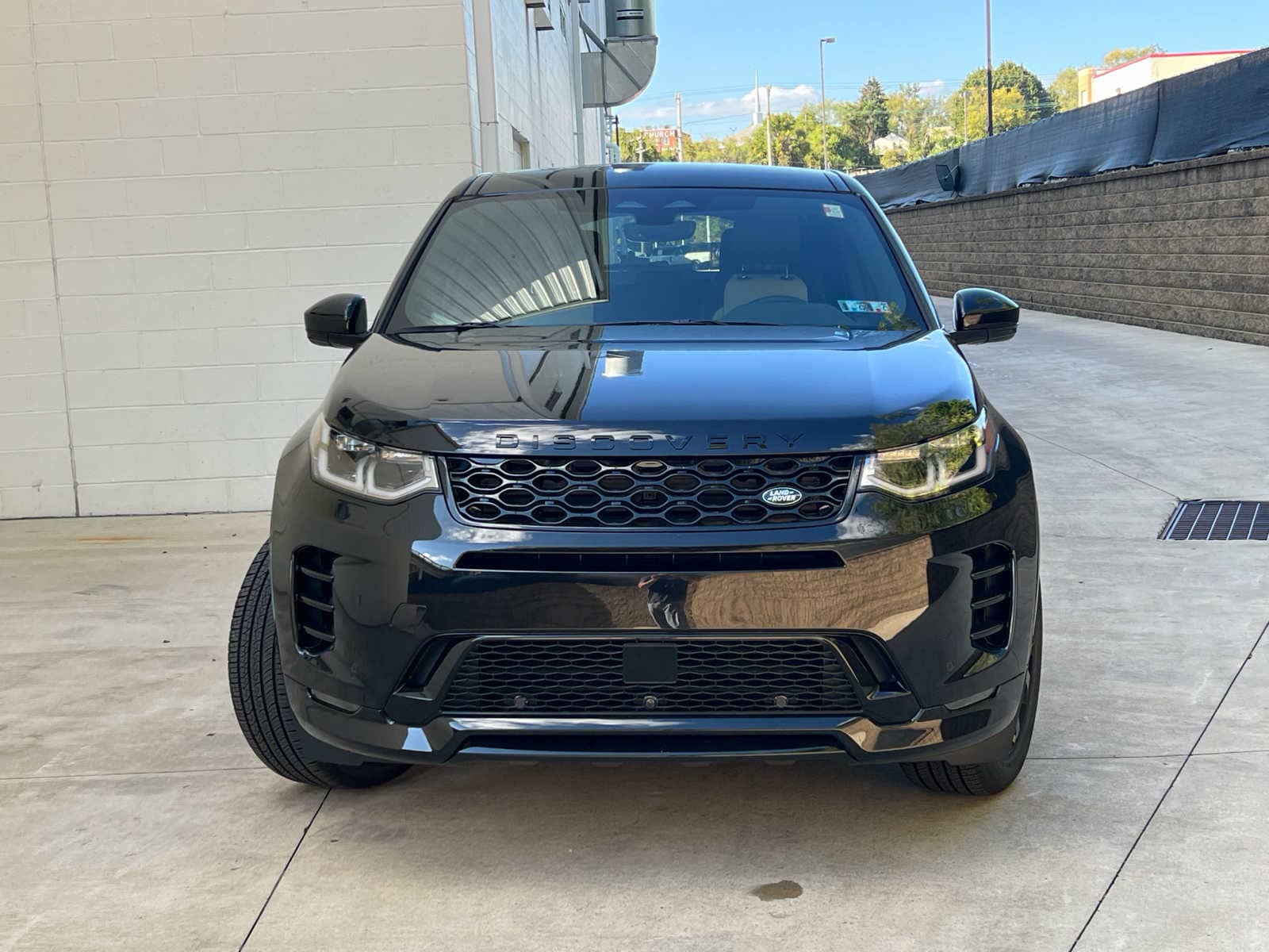 Used 2025 Land Rover Discovery Sport Dynamic SE with VIN SALCL2FX8SH353538 for sale in Monroeville, PA