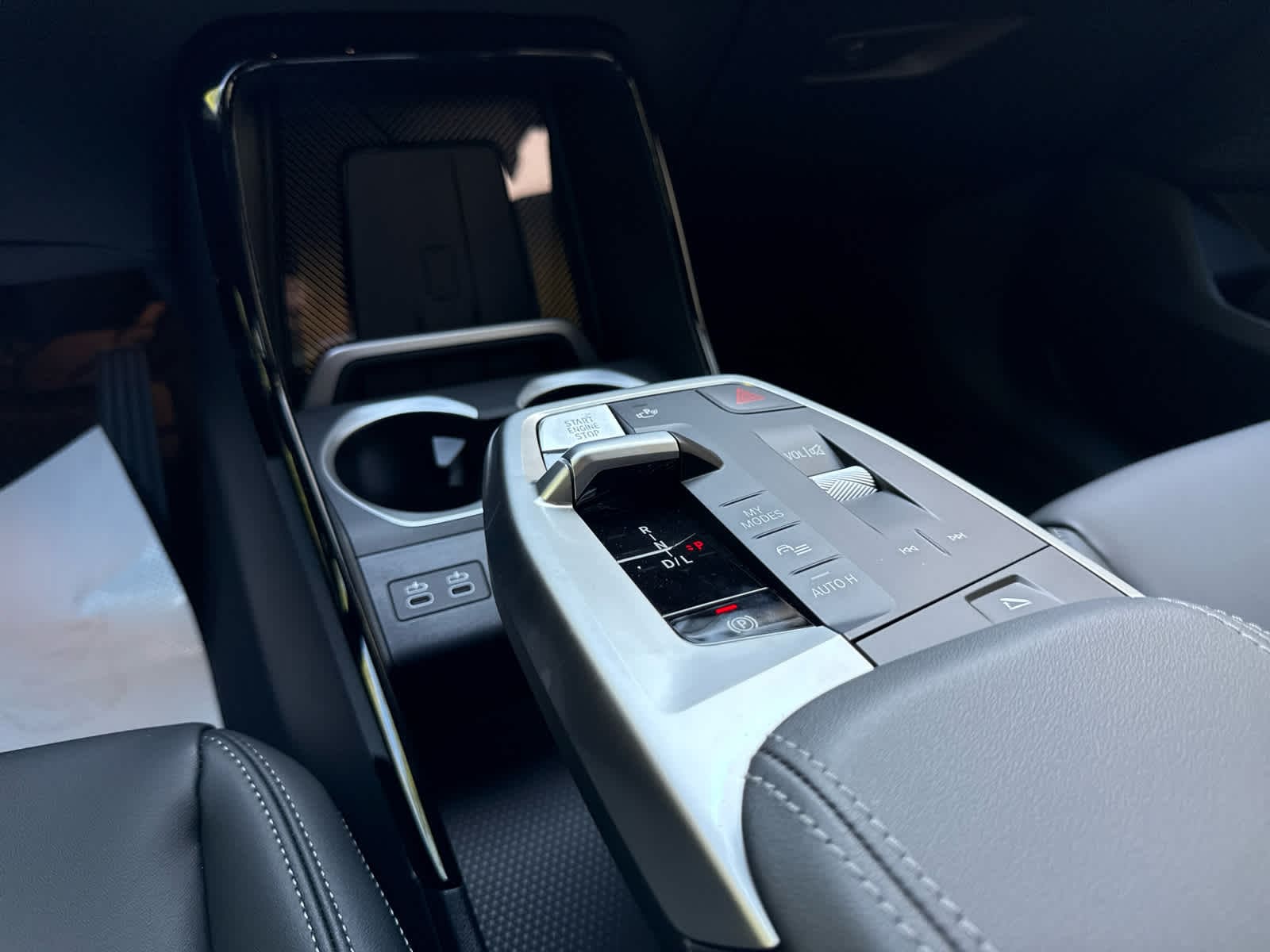 2026 BMW X1 28i - Photo 9