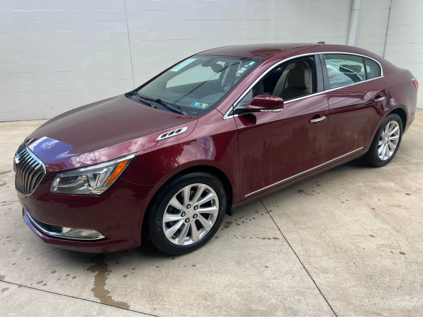 2015 Buick LaCrosse Leather photo 2