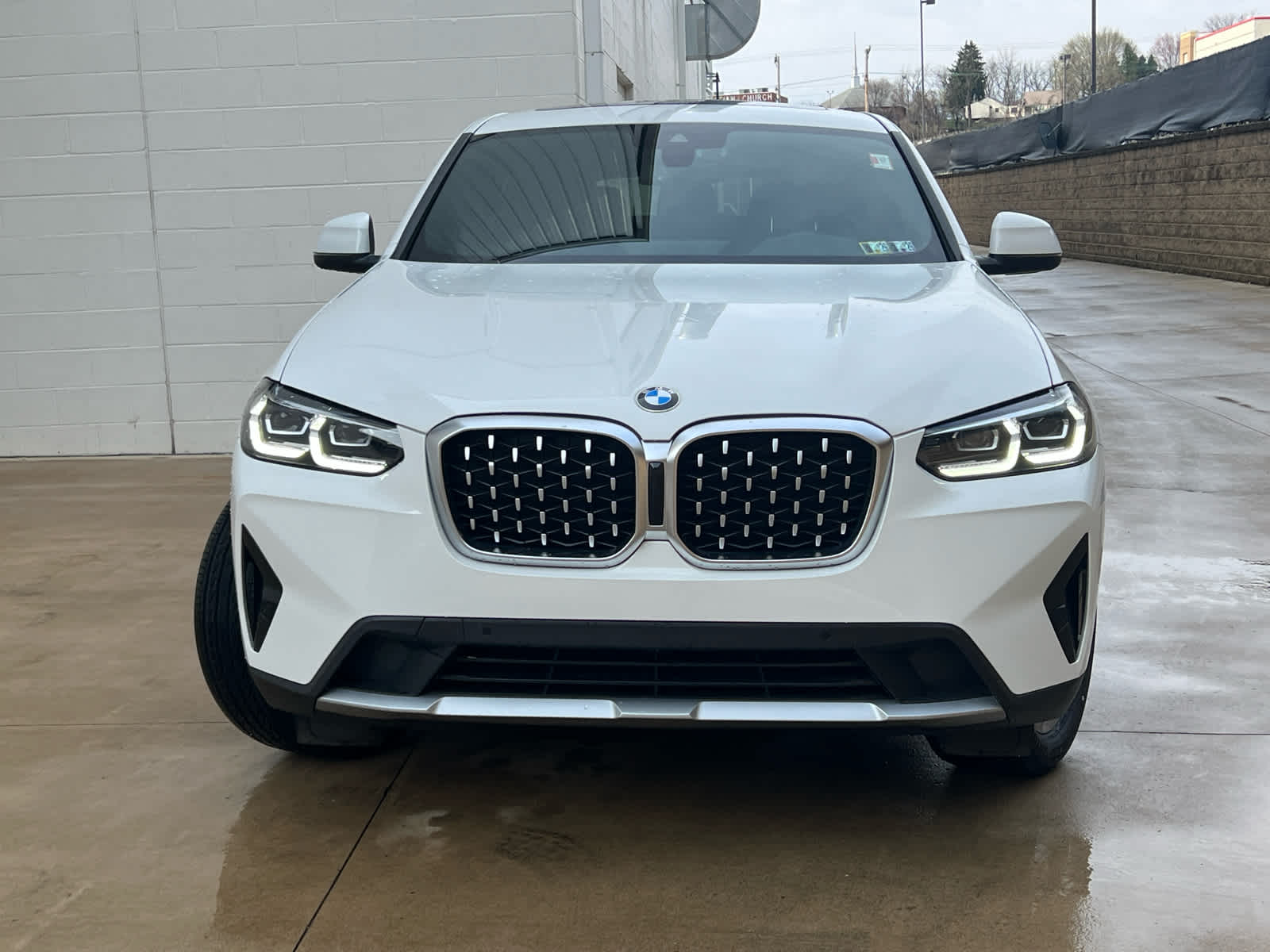 Used 2022 BMW X4 30i with VIN 5UX33DT0XN9L19270 for sale in Monroeville, PA