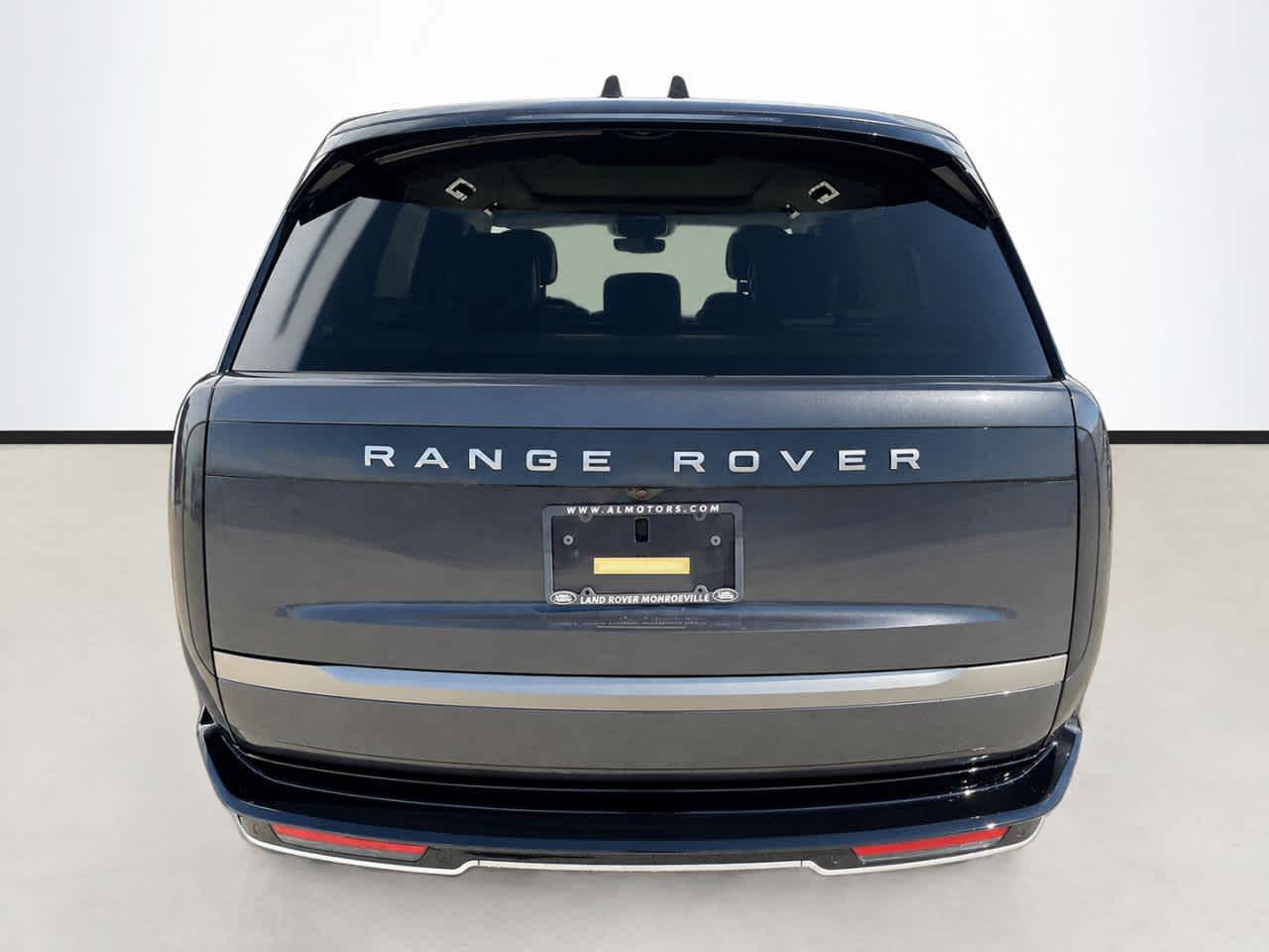 New 2027 Land Rover Range Rover SE LWB7 P400 Range Rover SE LWB7 P400 SUV