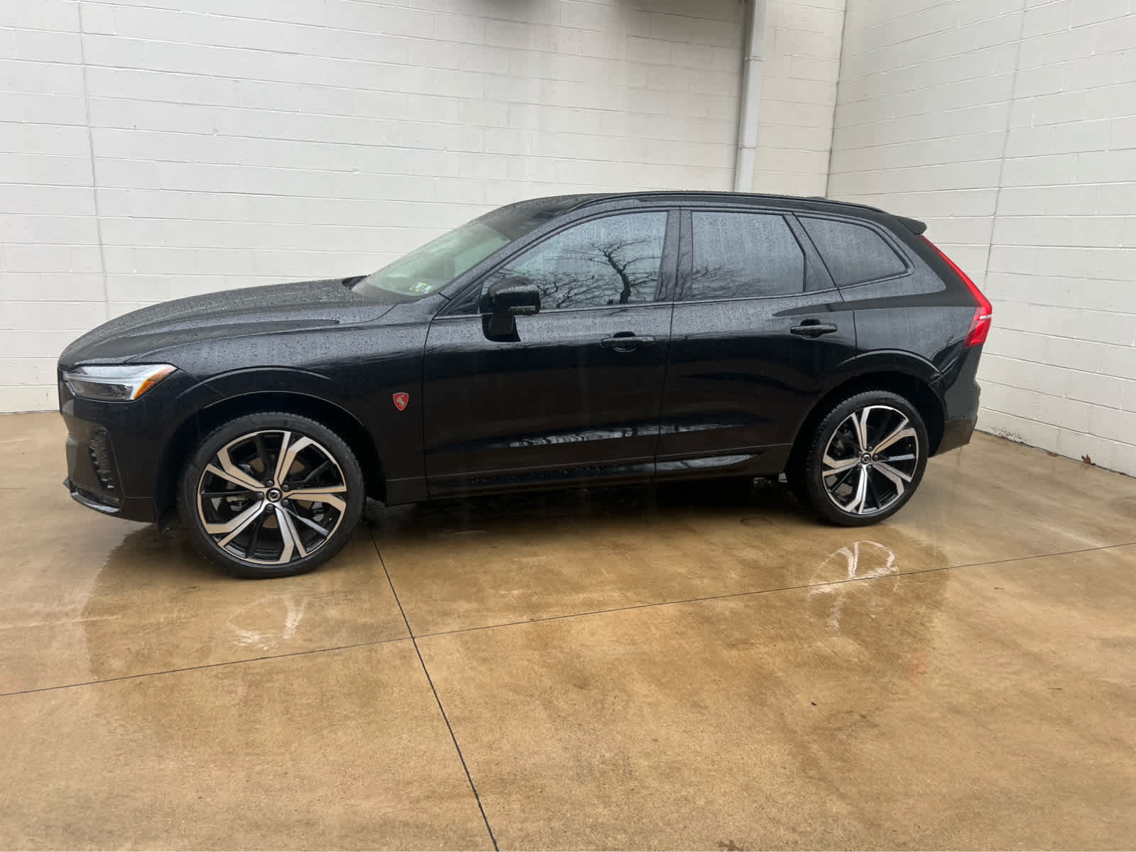 2025 Volvo XC60 Ultra's photo