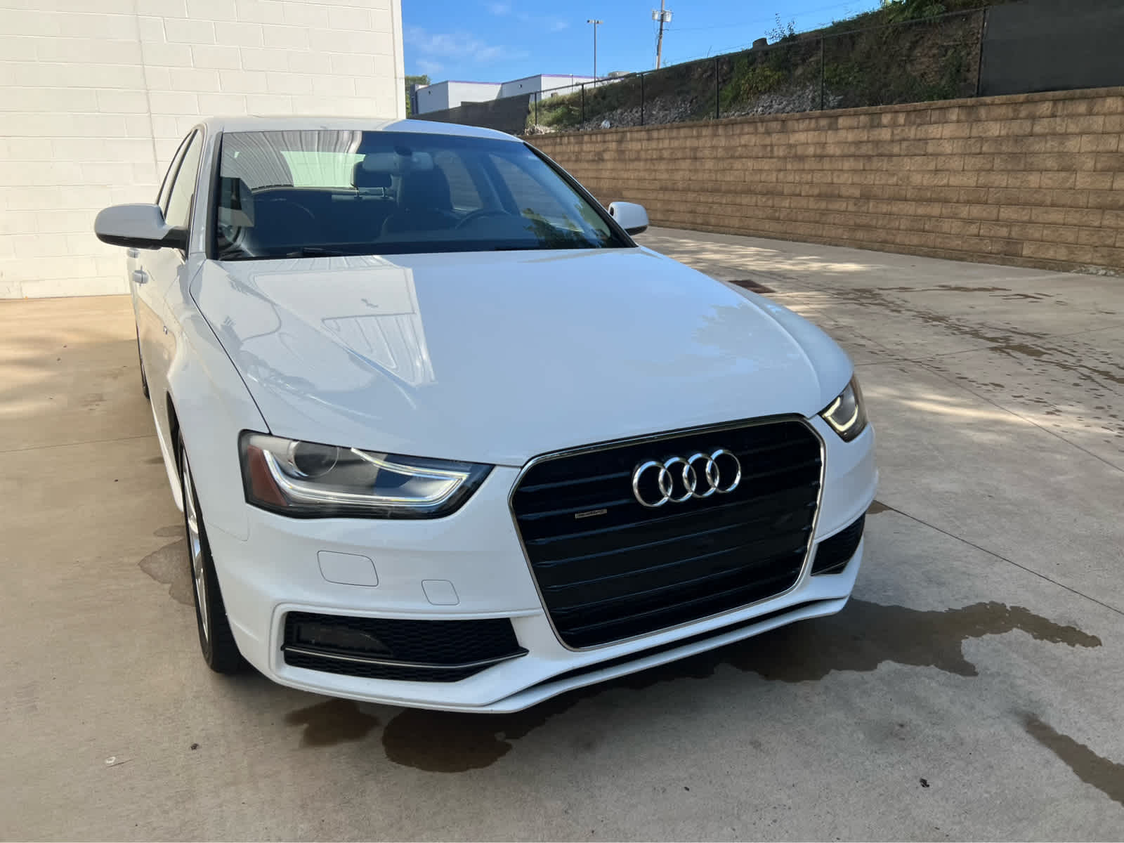 2015 Audi A4 Quattro Premium Plus photo 3