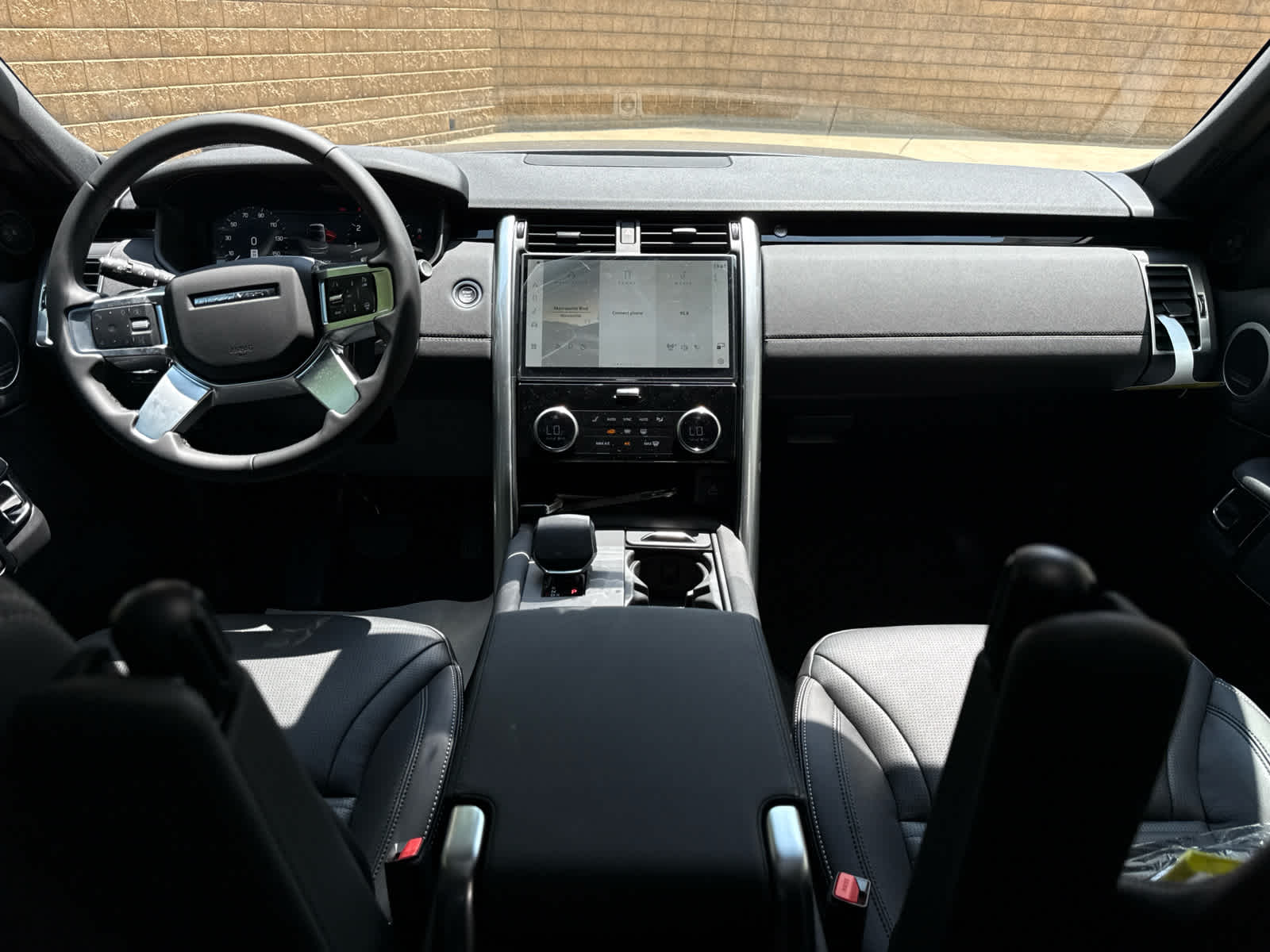 2025 Land Rover Discovery S - Photo 8